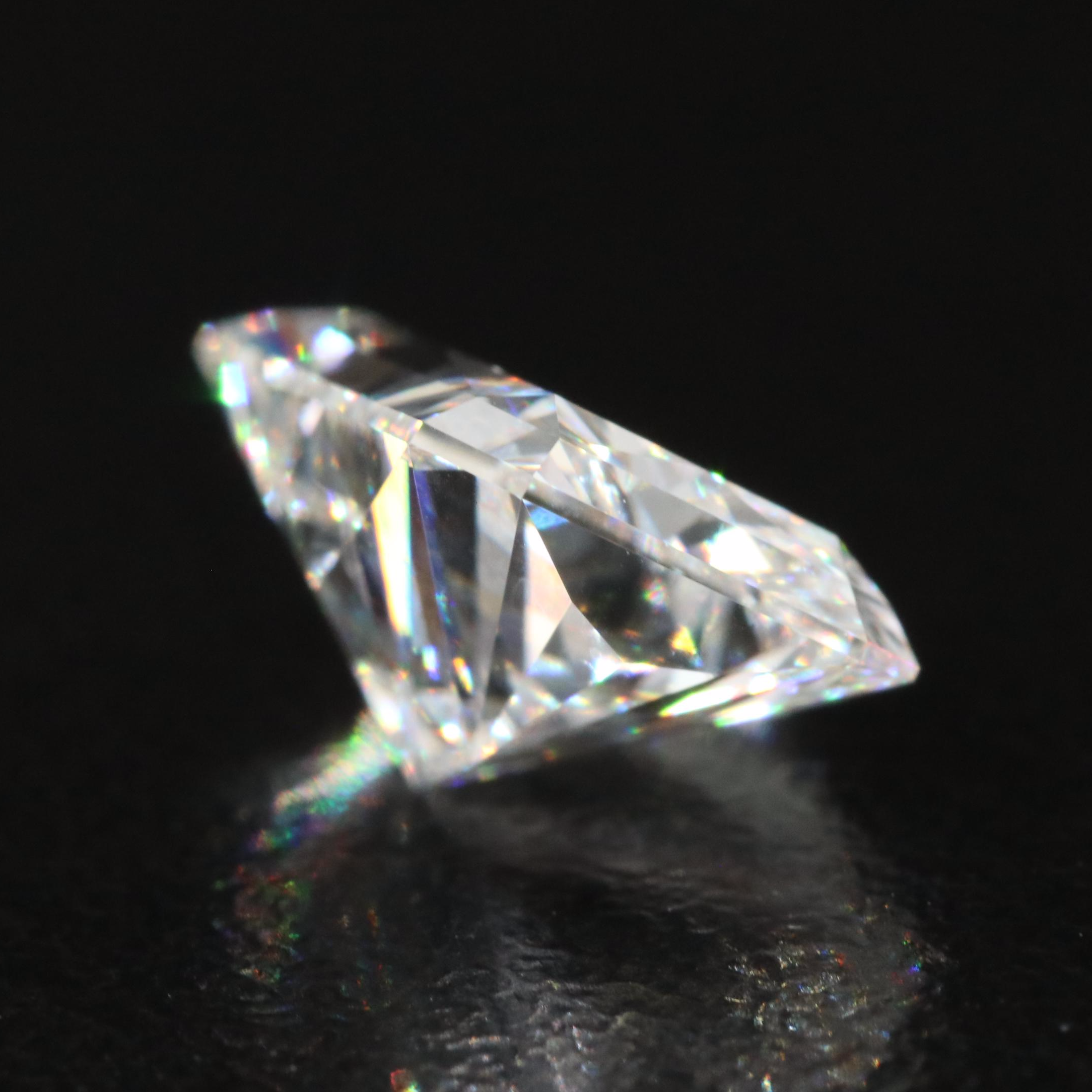 Loose 3.09 CT Lab Grown Diamond with IGI Report