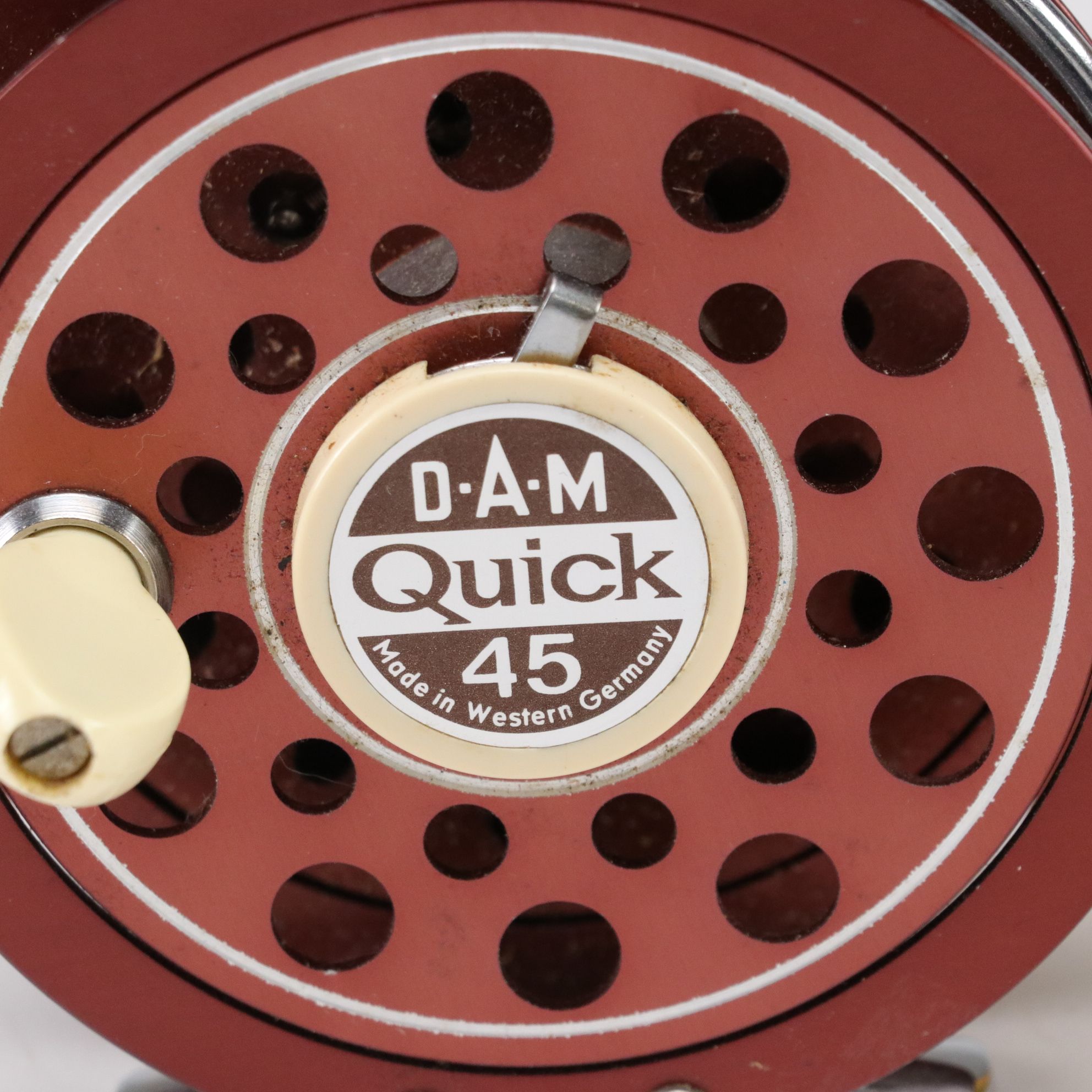 Crankbait Lures with Baitcast & Other Fishing Reels