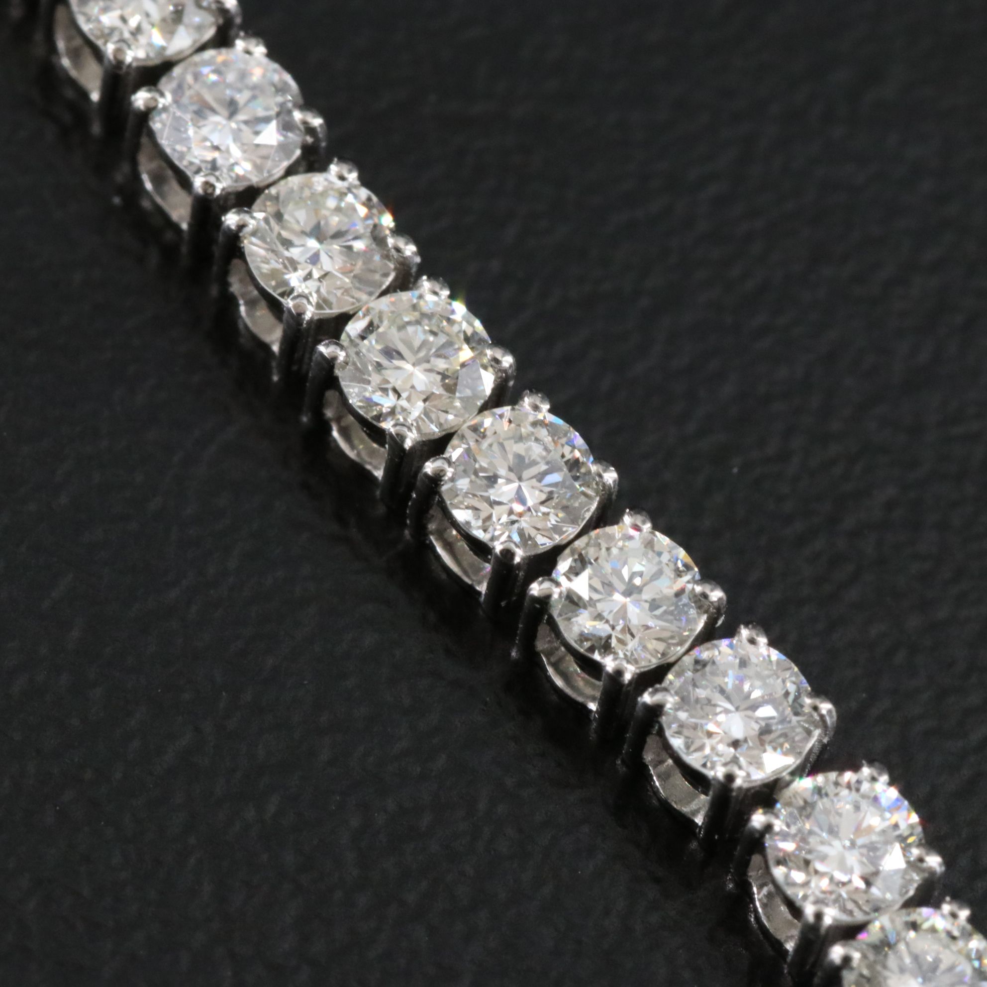 Platinum 5.65 CTW Diamond Line Bracelet