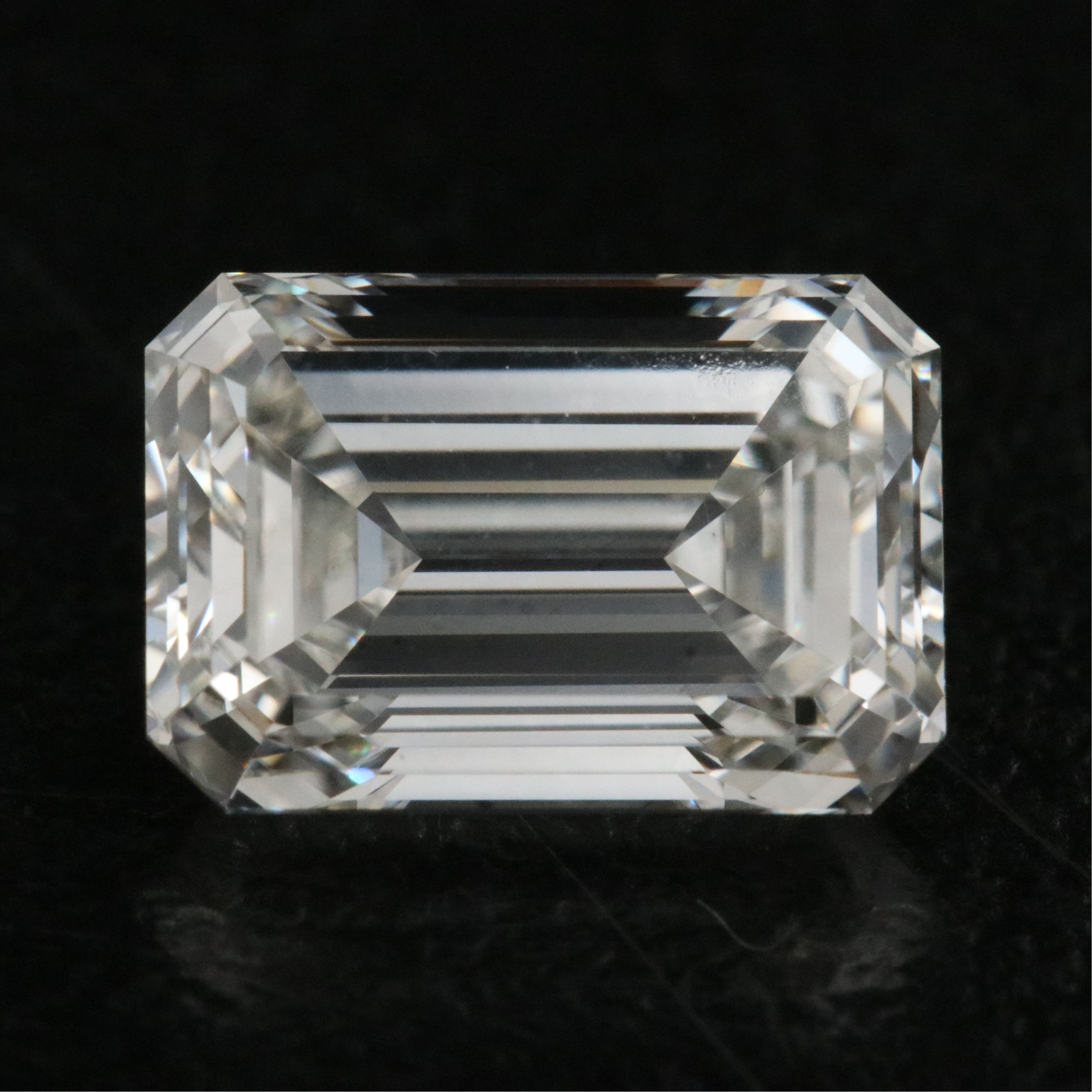Loose 2.33 CT Lab Grown Diamond with IGI Report