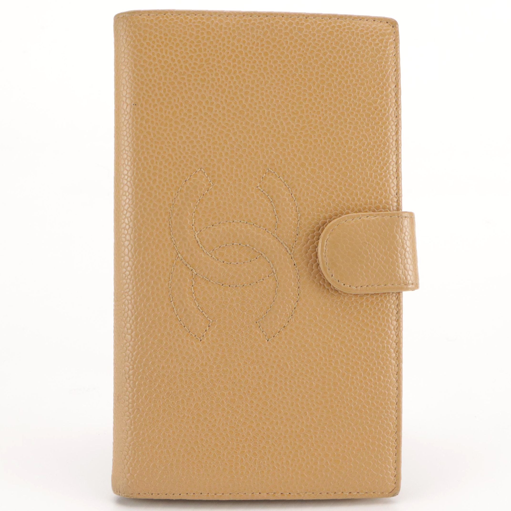 Chanel CC Bifold Wallet in Caviar Leather