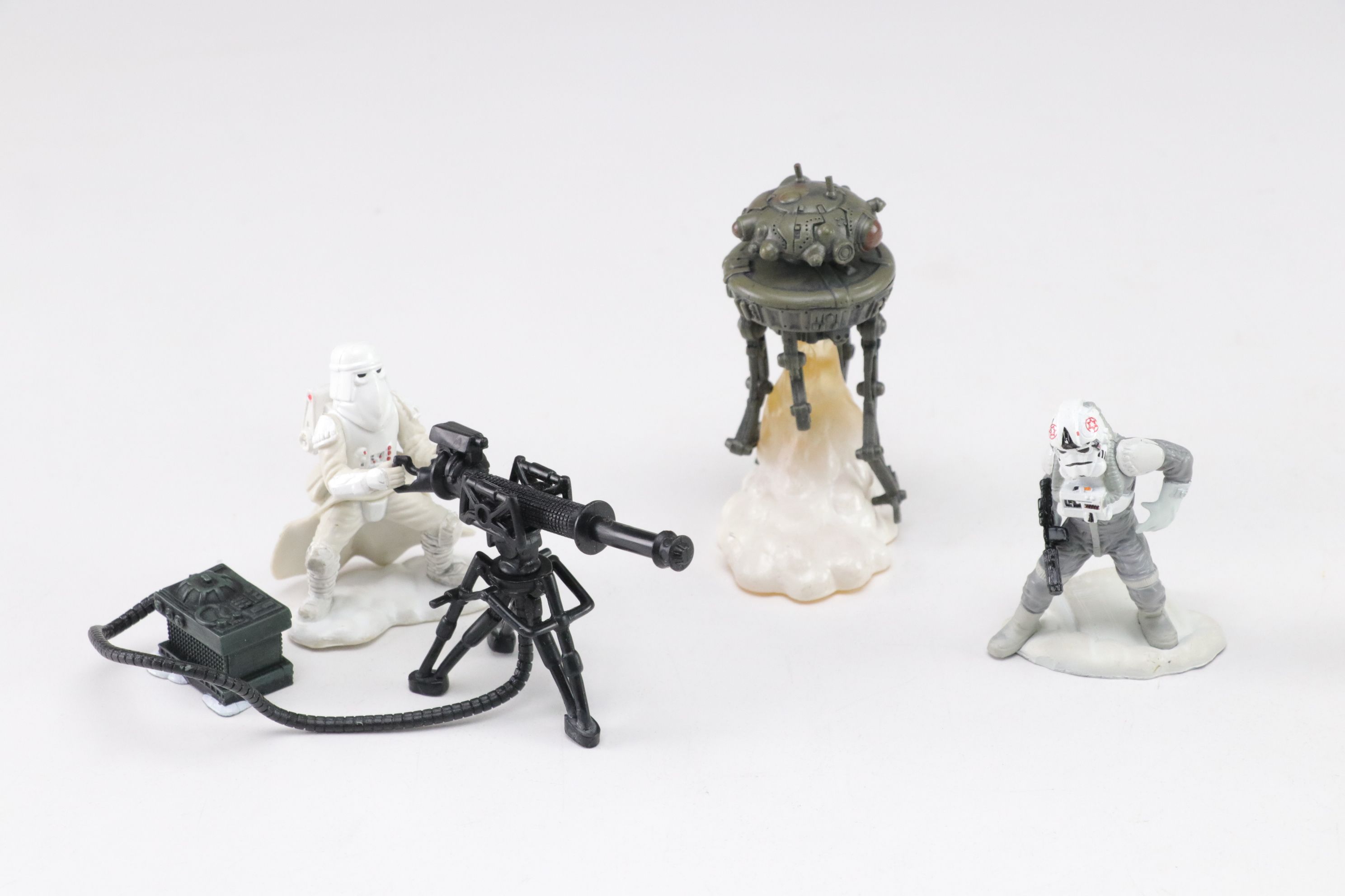 Hasboro "Battle of Hoth" Star Wars Battle Pack Unleashed Figurines