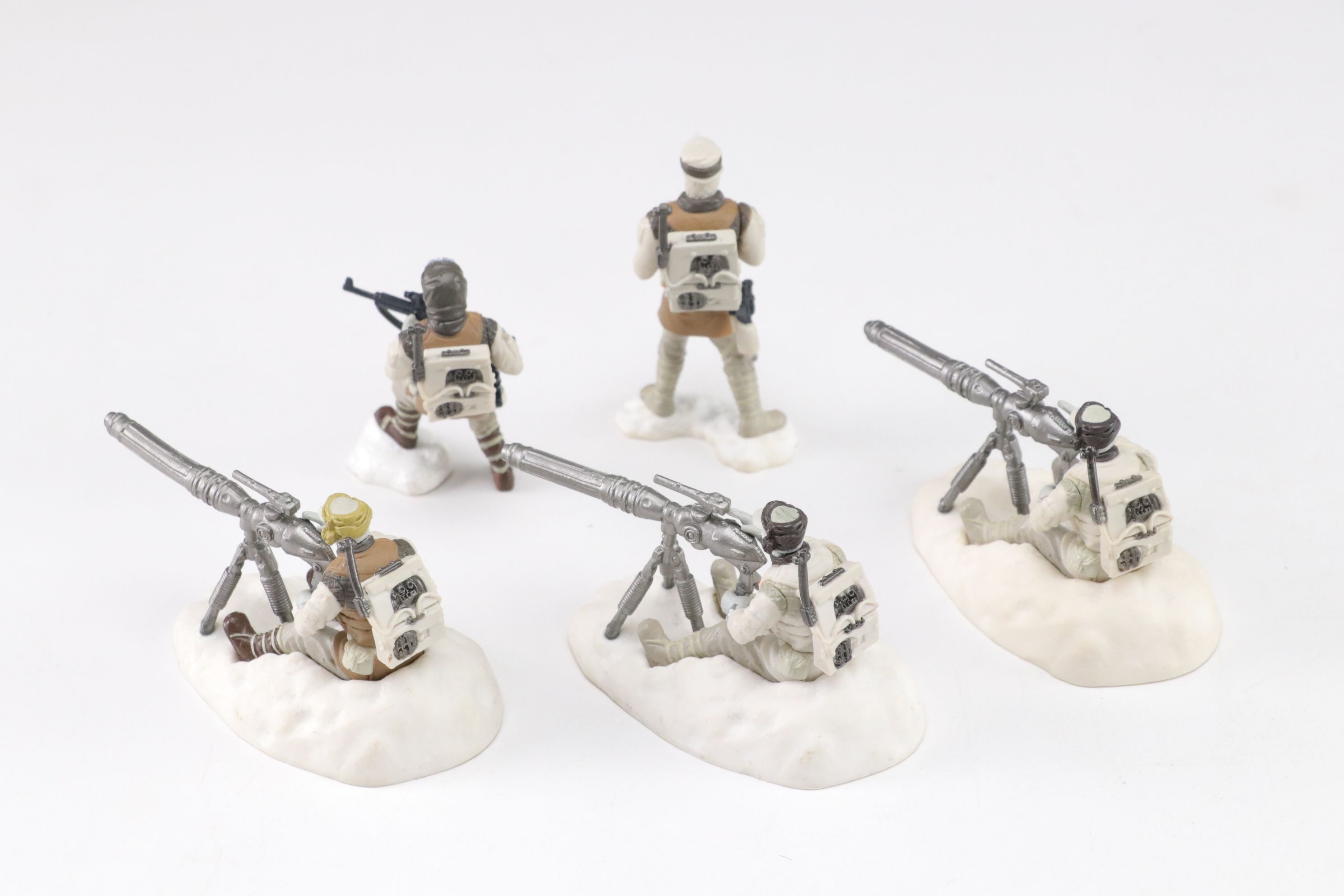 Hasboro "Battle of Hoth" Star Wars Battle Pack Unleashed Figurines