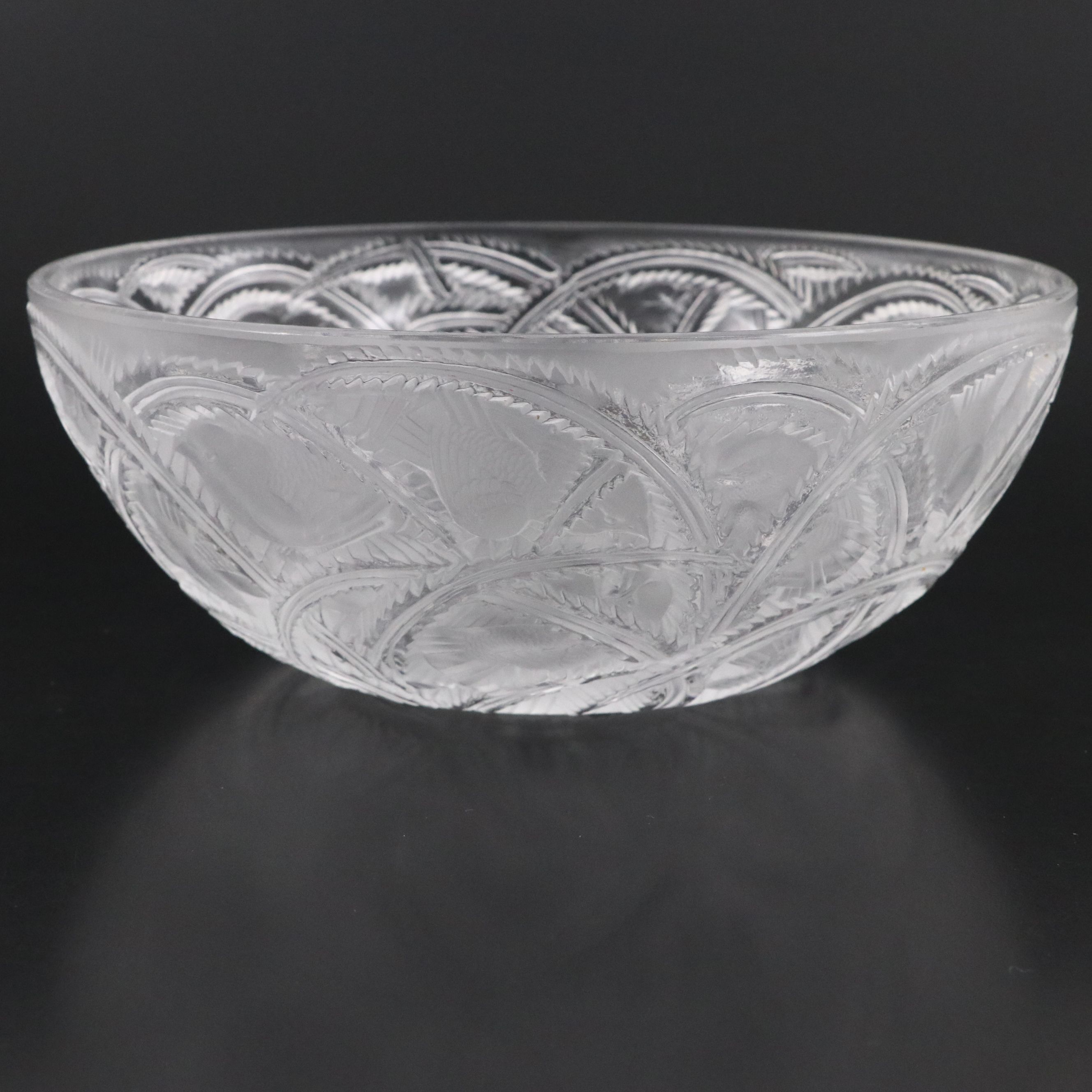 Lalique "Pinsons" Frosted and Clear Crystal Bowl, Mid to Late 20th Century