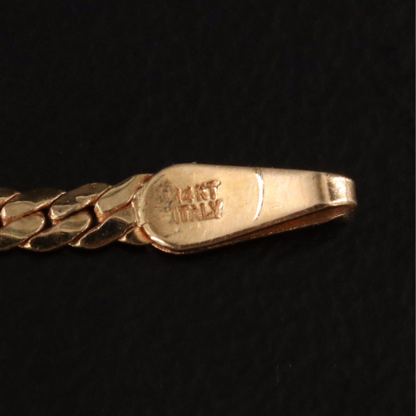 14K 0.25 CTW Diamond Chevron Necklace