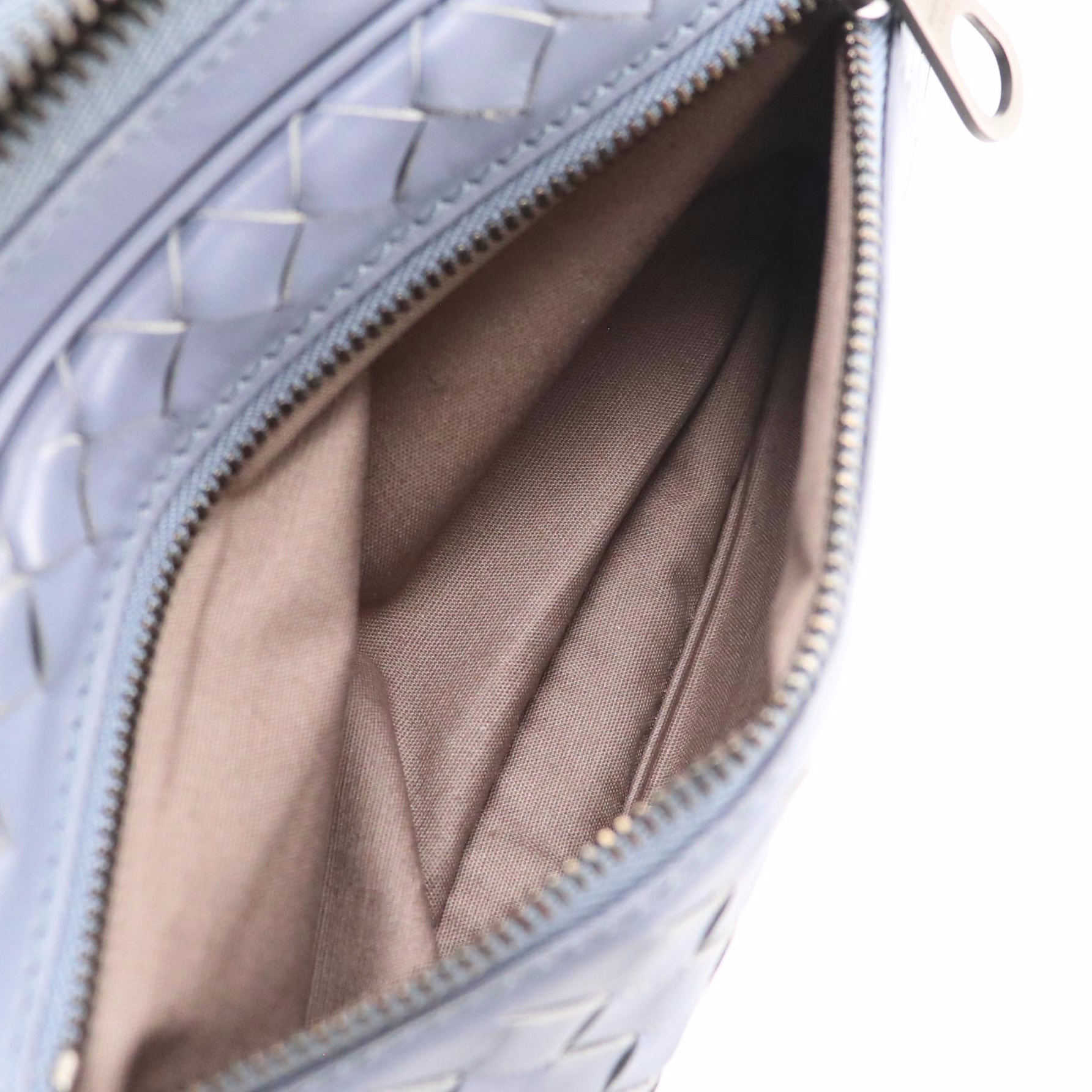 Bottega Veneta Belt Bag in Smooth and Intrecciato Leather