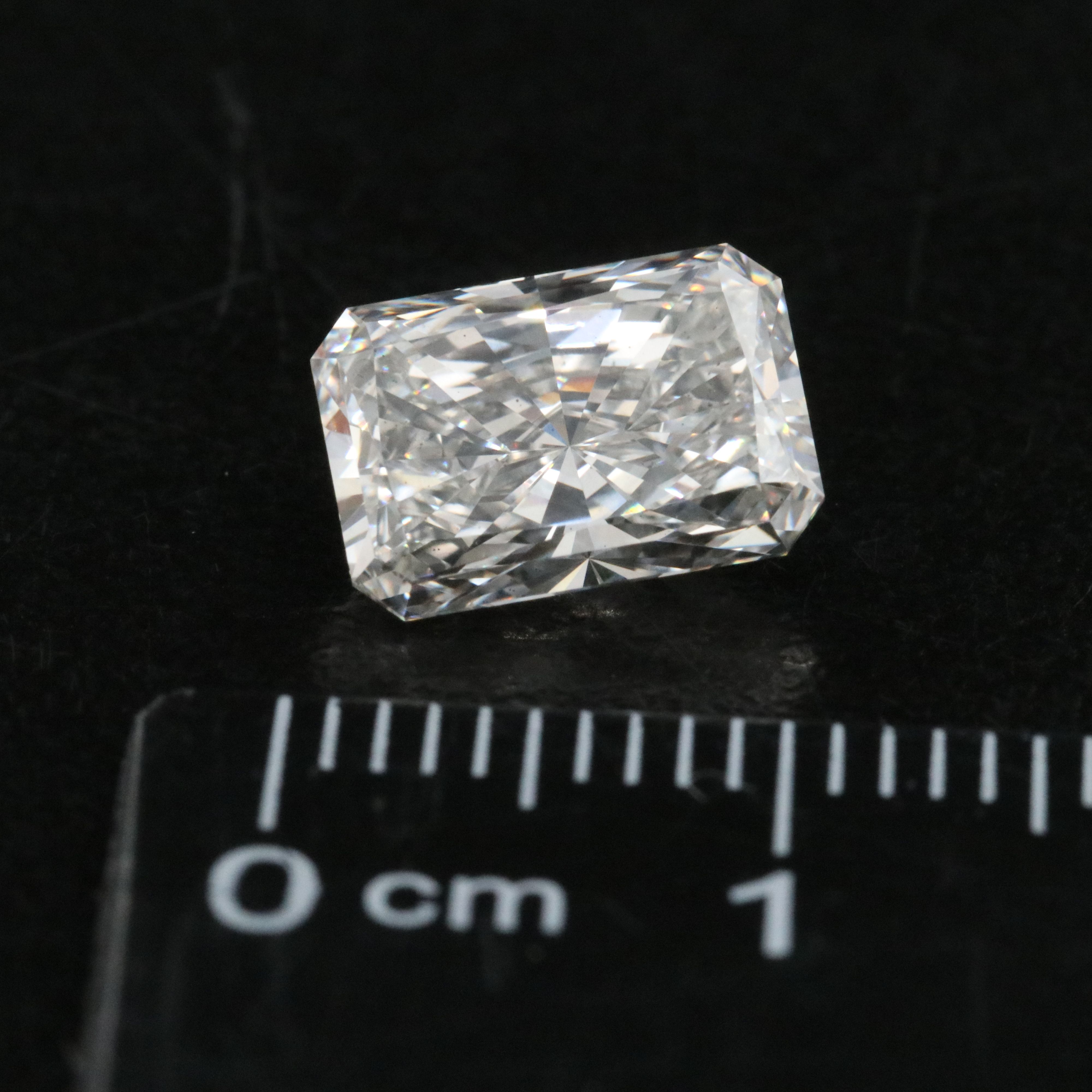 Loose 2.49 CT Lab Grown Diamond with IGI Report