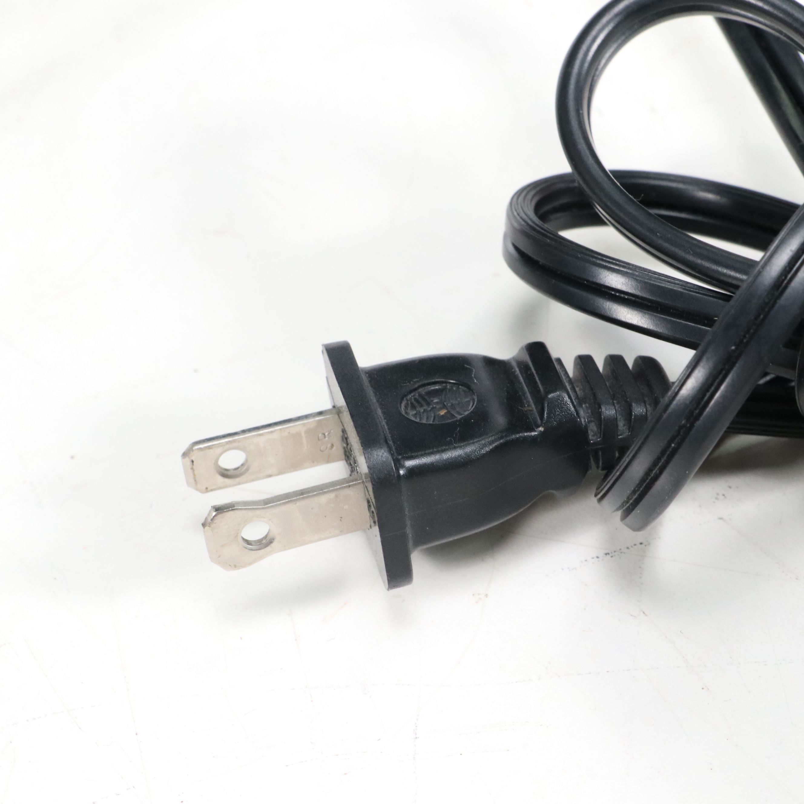 Painted Glass Hot Air Balloon Accent Lamp with Art Nouveau Style Desk Lamp