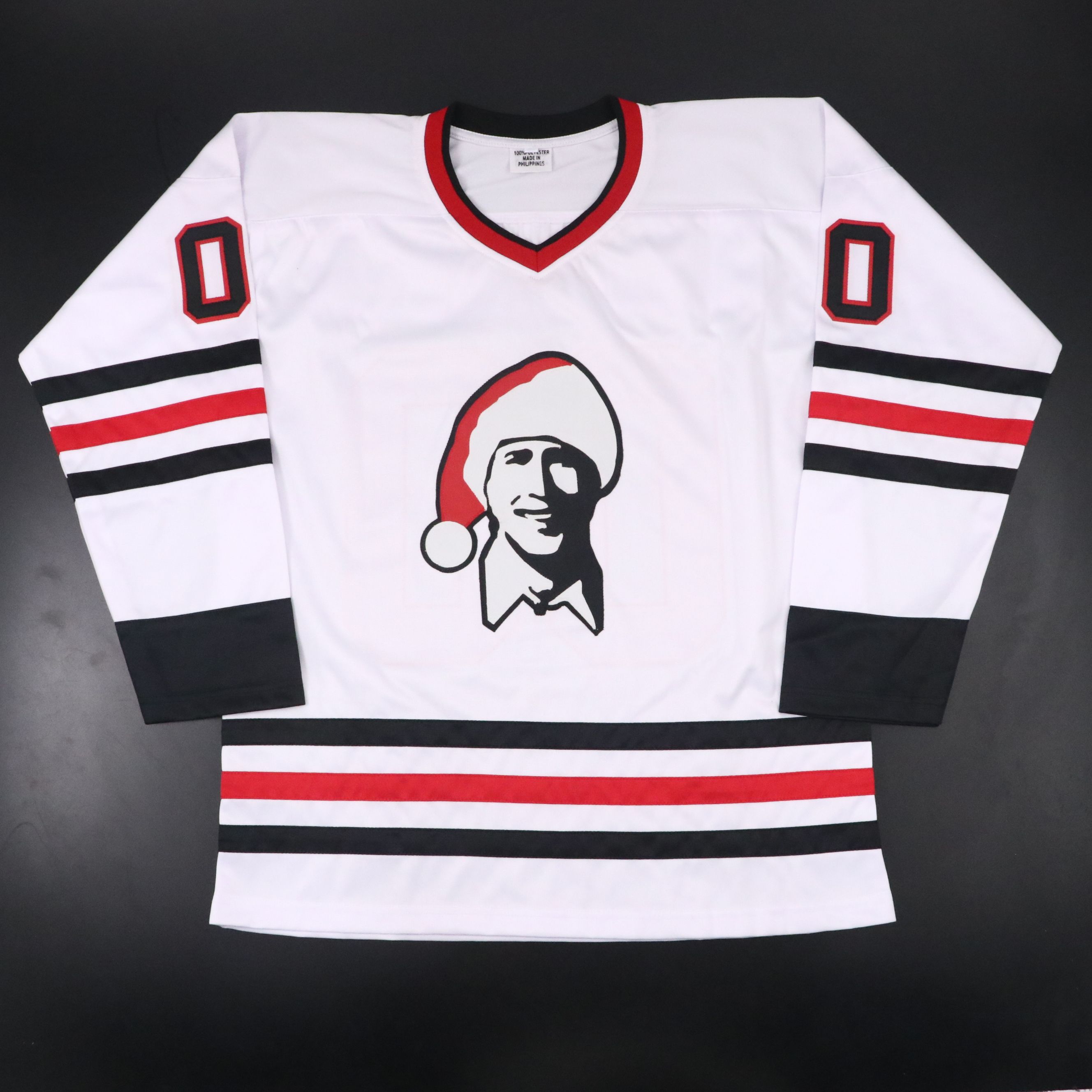 Chevy Chase Signed "Christmas Vacation: Clark Griswold" Hockey Jersey, Beckett