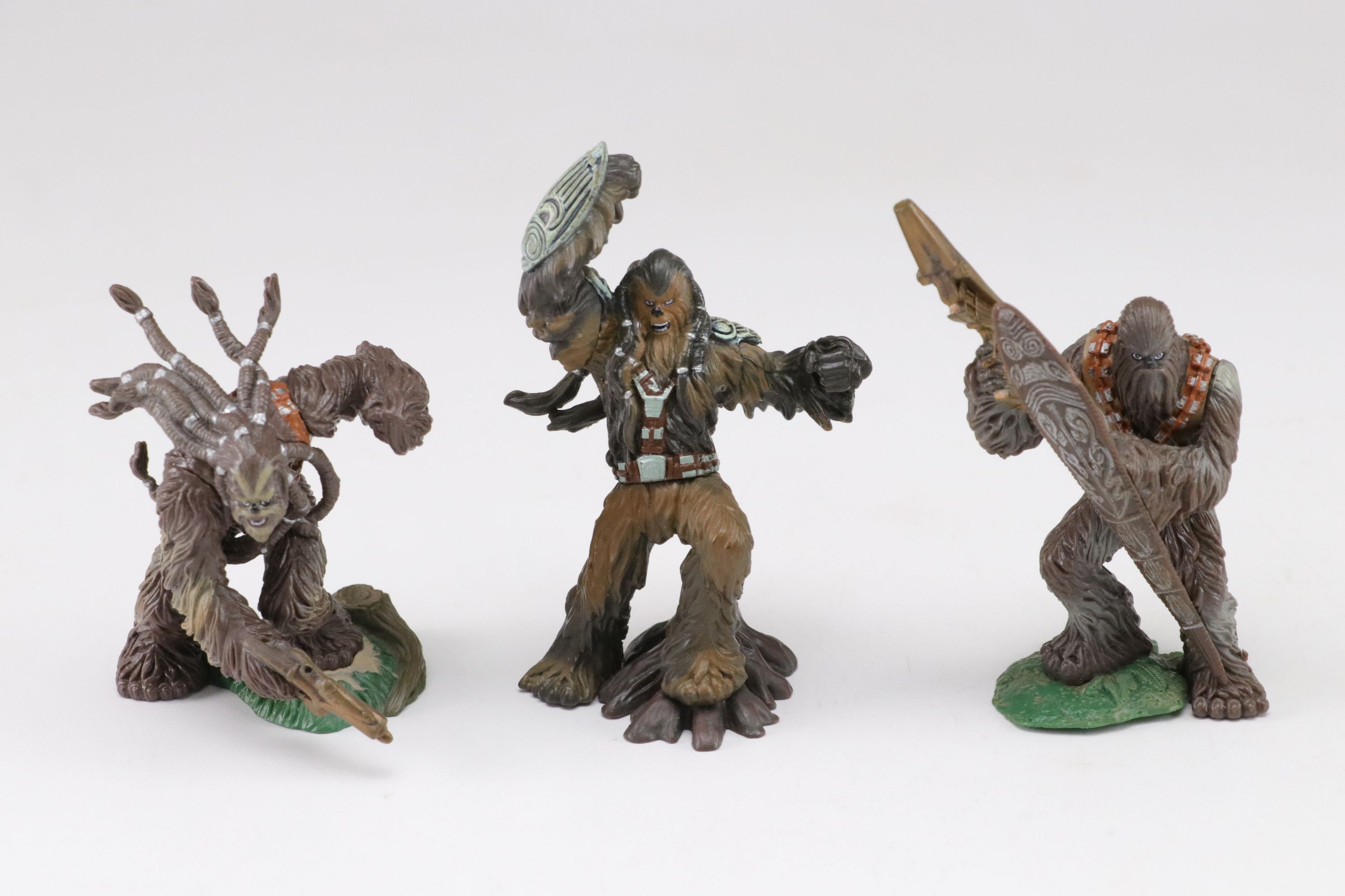 Star Wars Battle Pack Unleashed Wookie & Tusken Raider Figurines