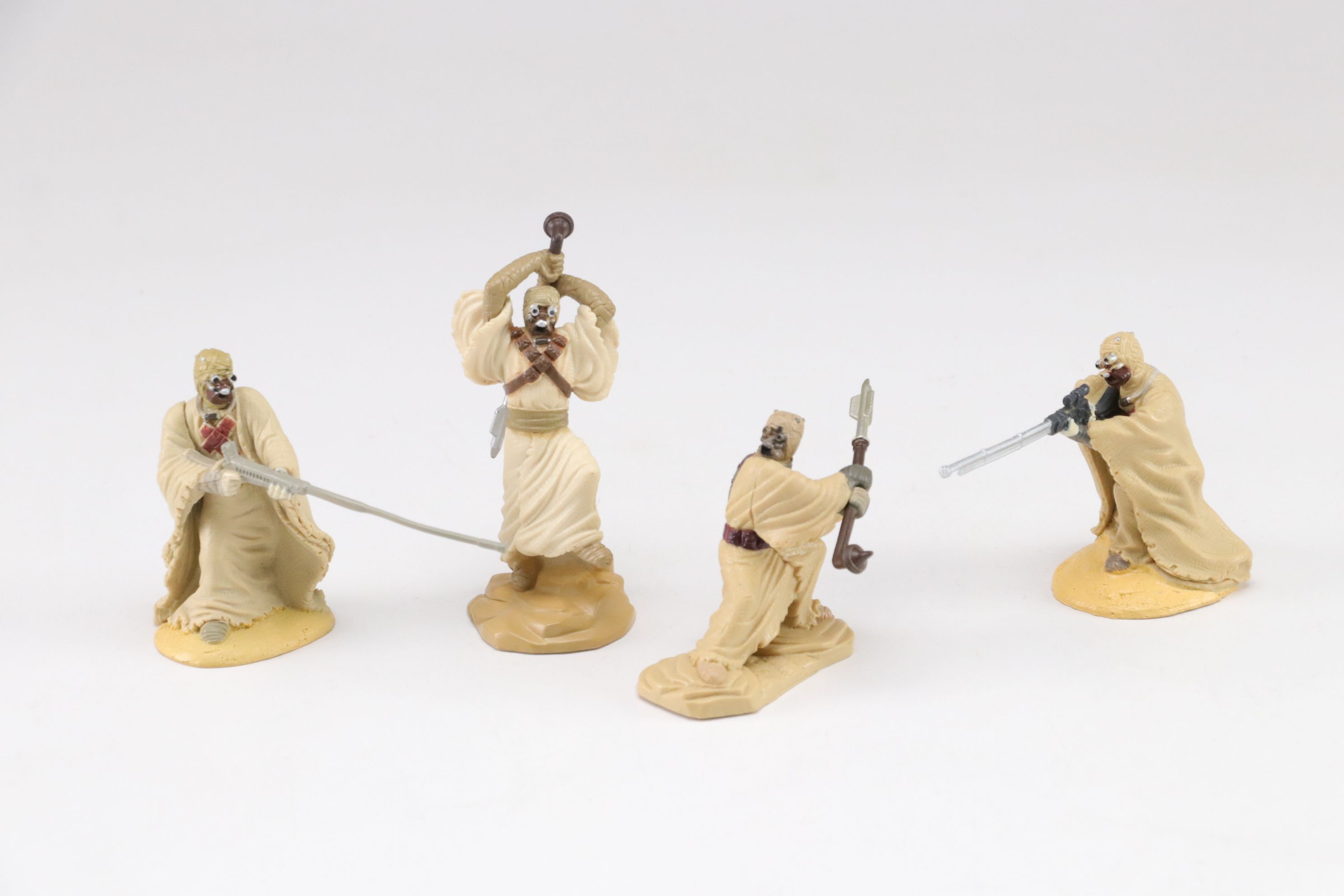 Star Wars Battle Pack Unleashed Wookie & Tusken Raider Figurines