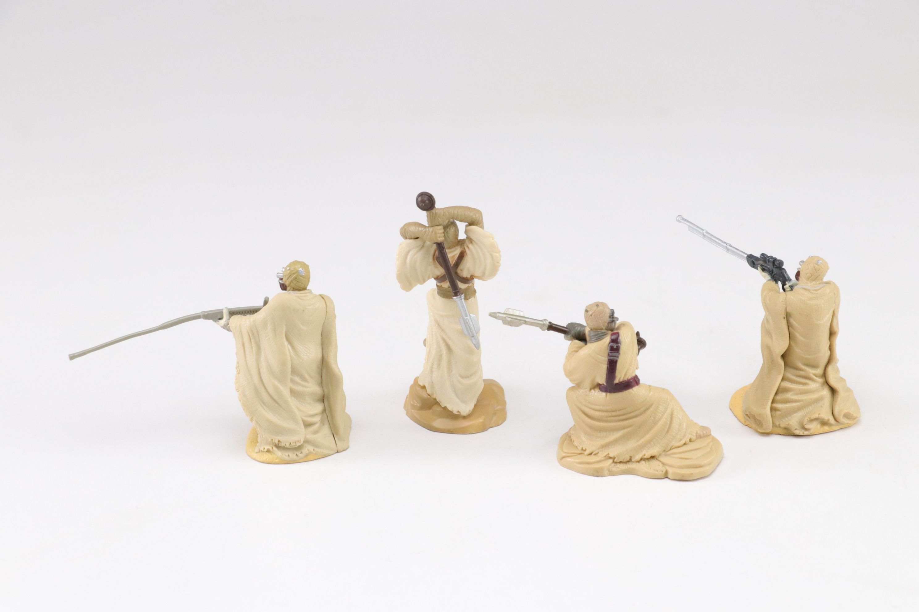 Star Wars Battle Pack Unleashed Wookie & Tusken Raider Figurines