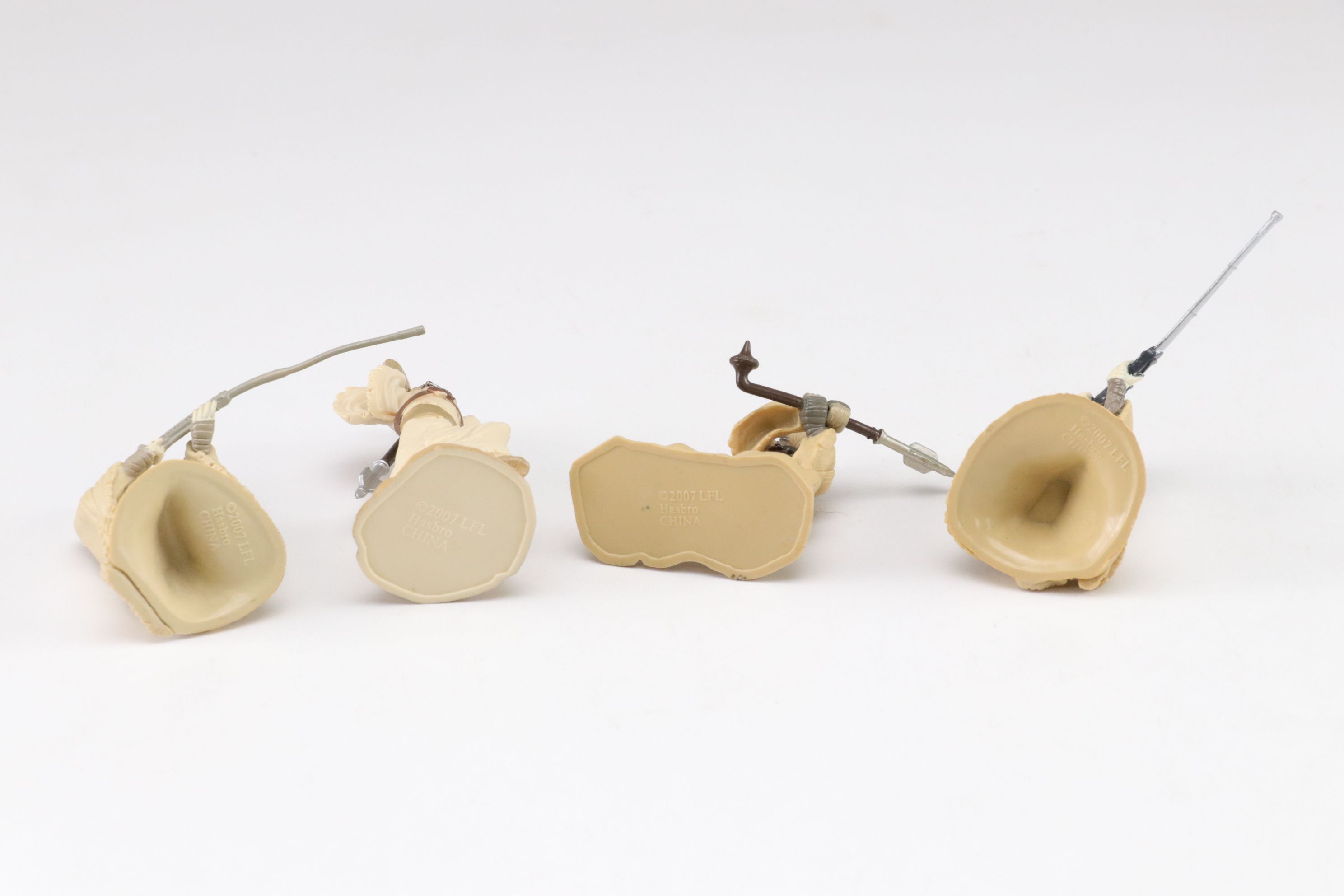 Star Wars Battle Pack Unleashed Wookie & Tusken Raider Figurines