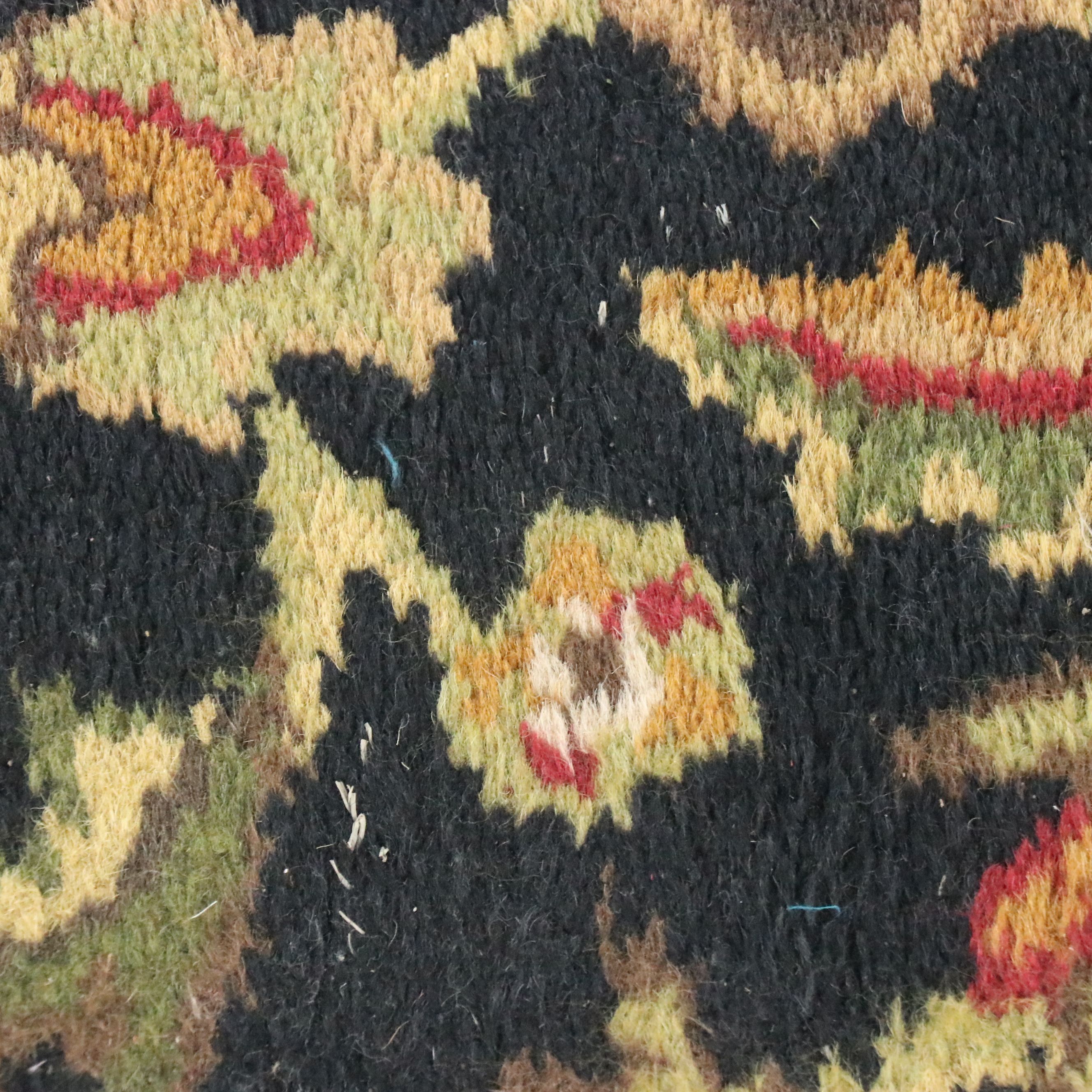 2'4 x 9'11 Hand-Tufted Safavieh Heritage Collection Carpet Runner