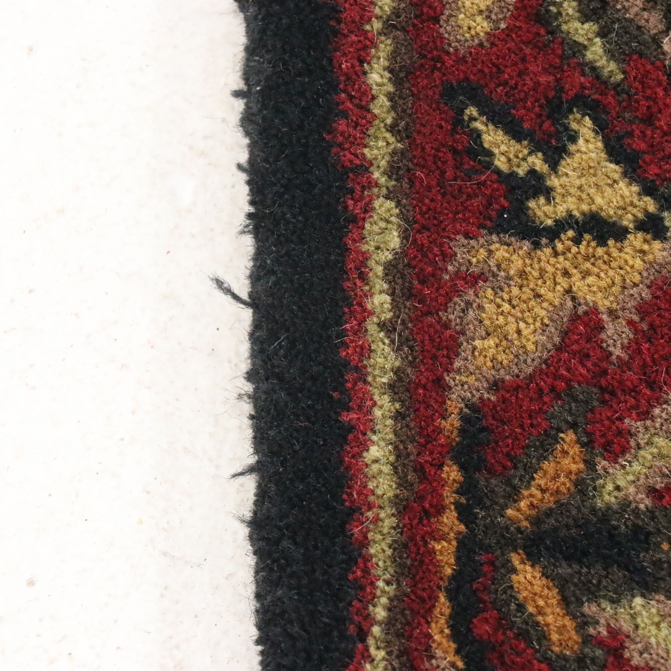 2'5 x 16'1 Hand-Tufted Safavieh Heritage Collection Carpet Runner