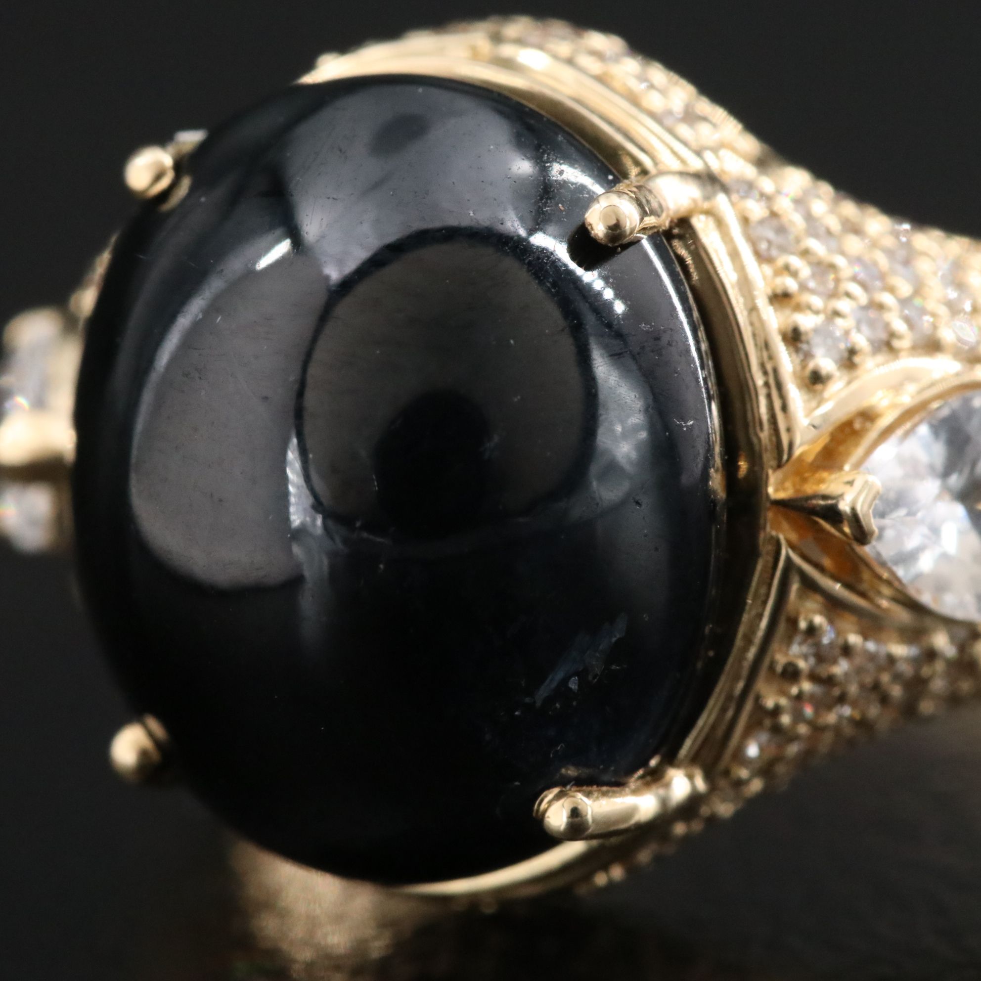 14K 11.55 CT Sapphire, Diamond, and White Sapphire Ring with IGI Report