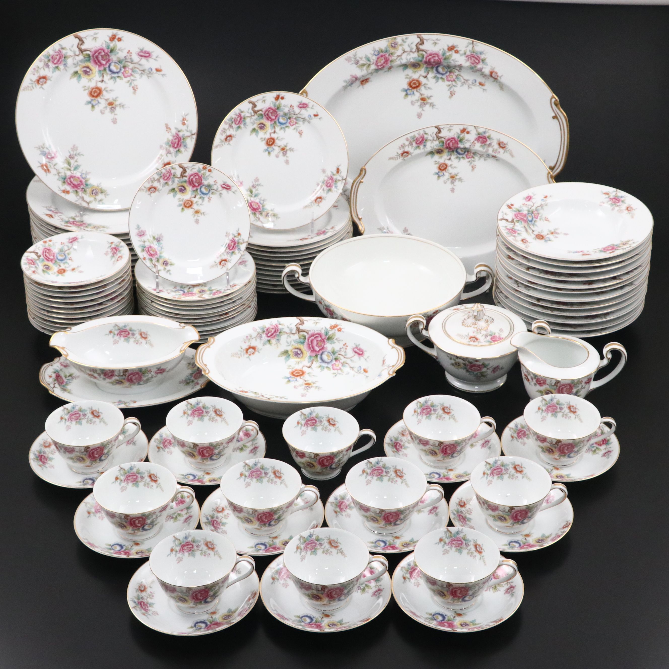 Noritake Floral and Gilt Porcelain Dinnerware Collection