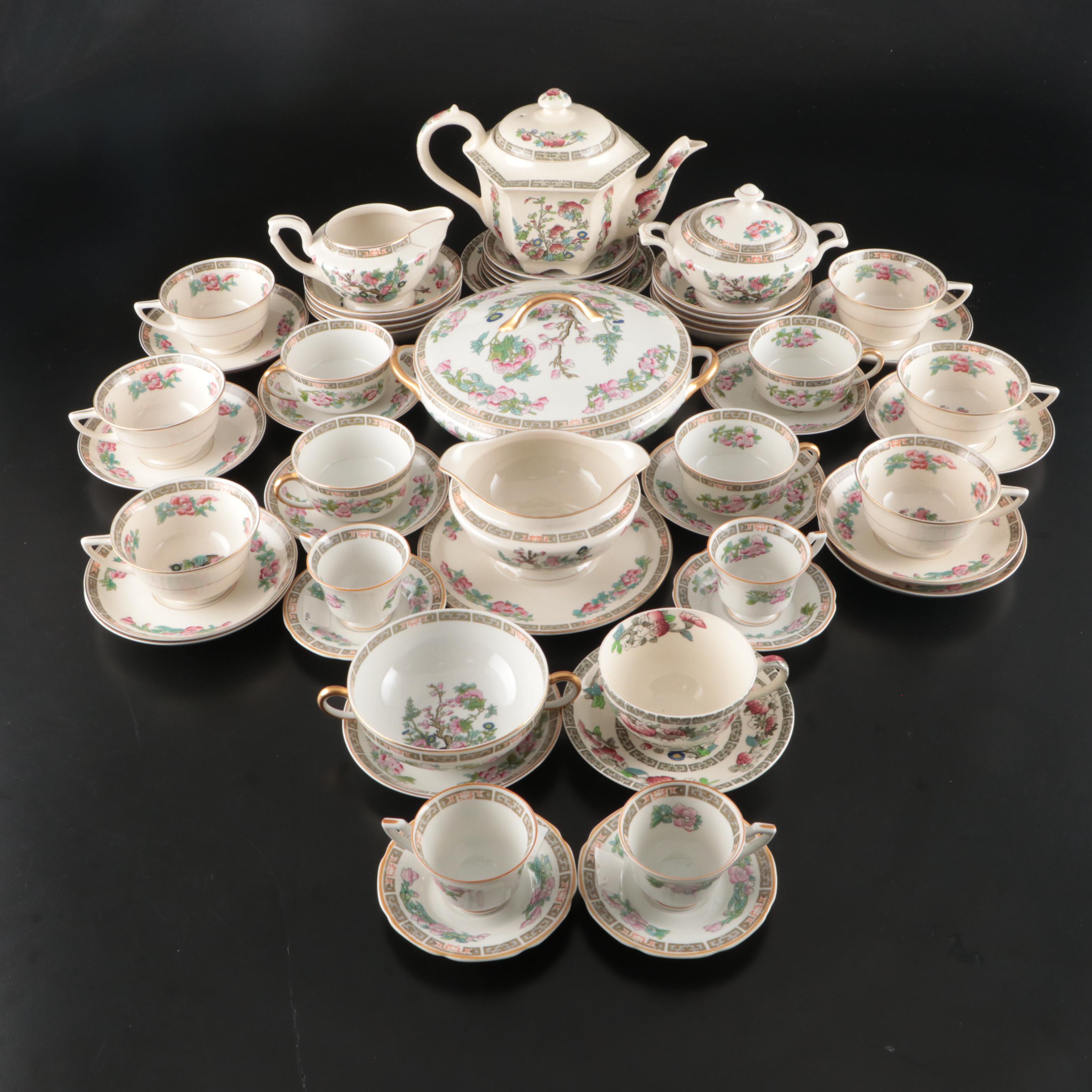 Warwick Ceramic Lidded Serving Dish and Plates and Other Chinoiserie Dinnerware