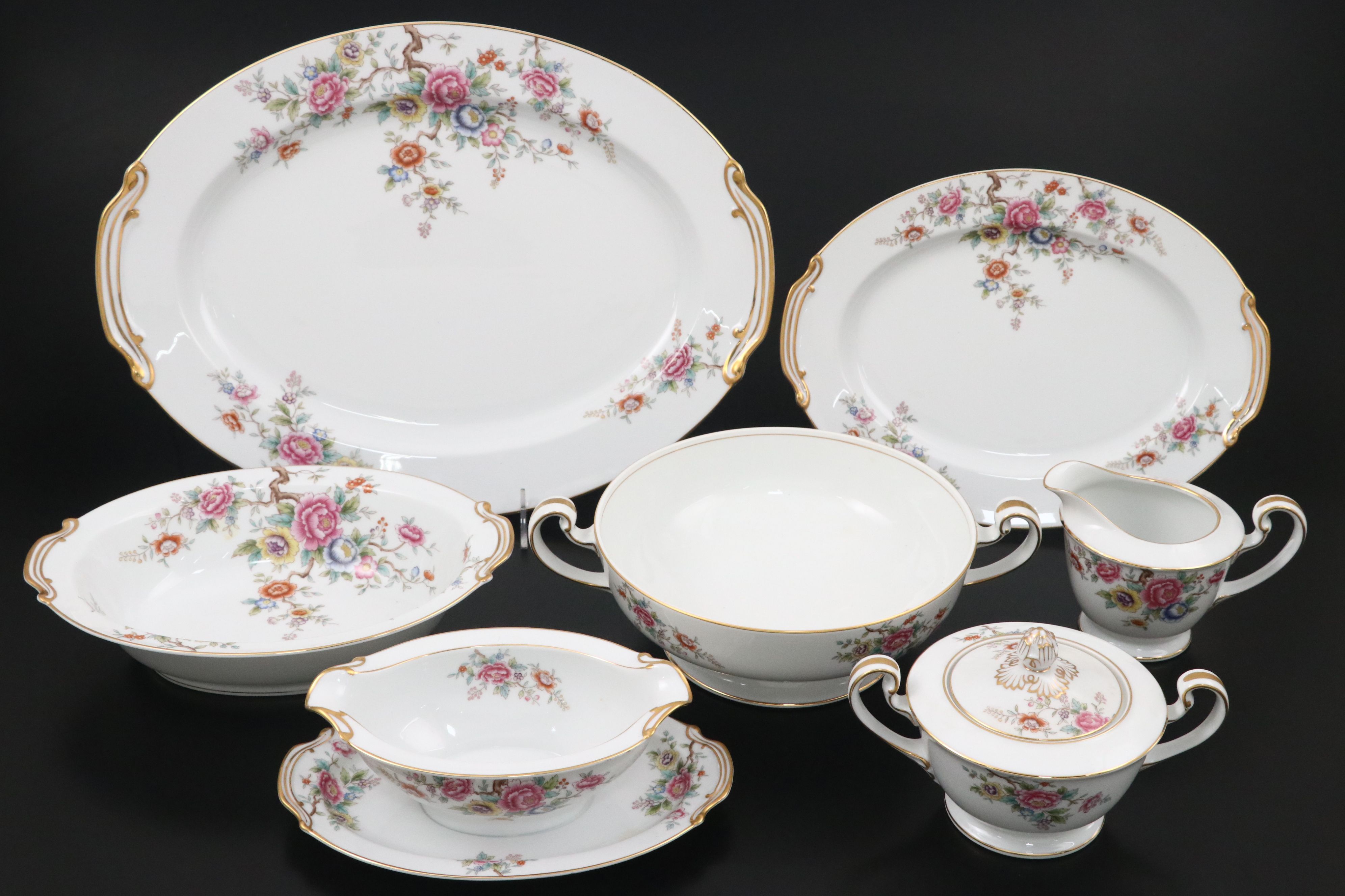 Noritake Floral and Gilt Porcelain Dinnerware Collection