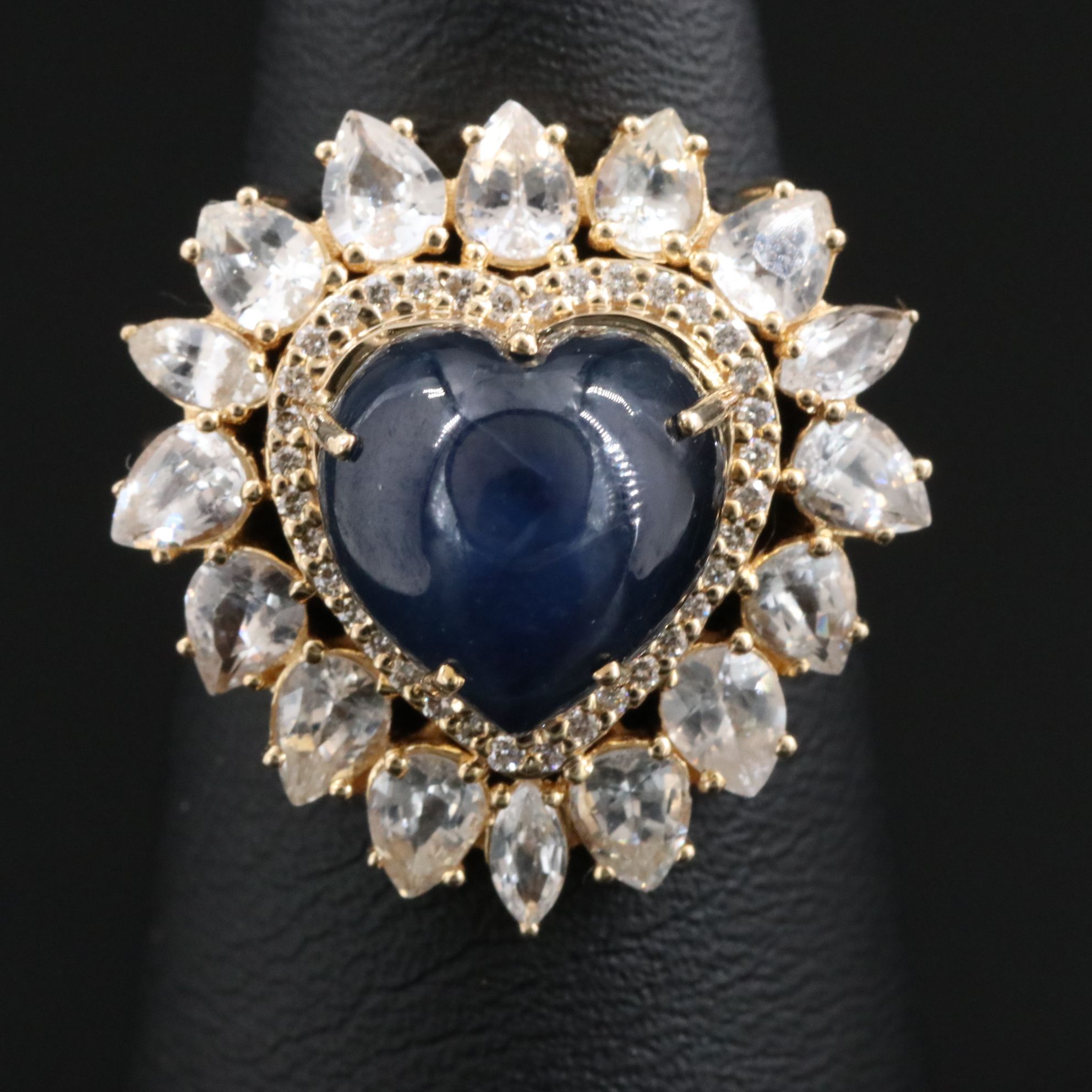 14K 9.41 CT Sapphire, Diamond, and White Sapphire Ring with IGI Jewelry Report
