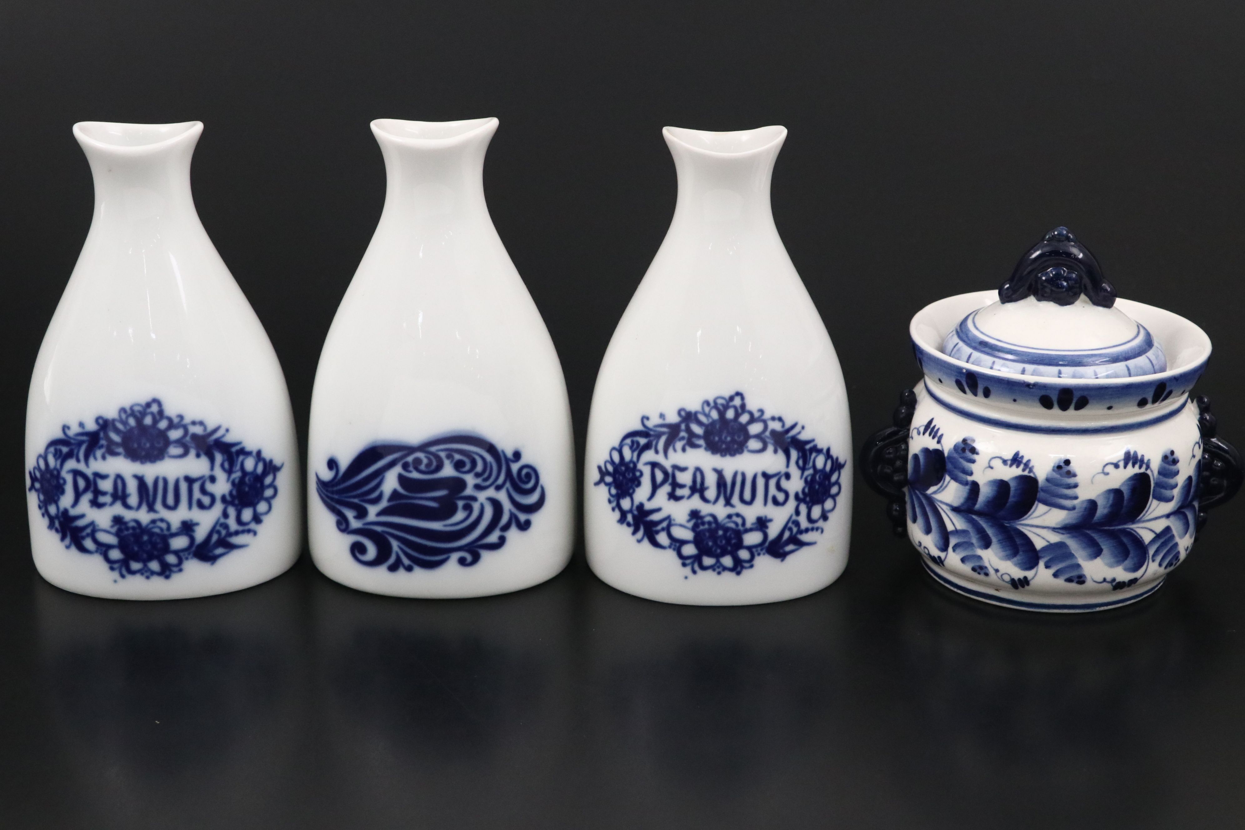 Porsgrund Peanuts Shakers with Blue on White Table Accessories