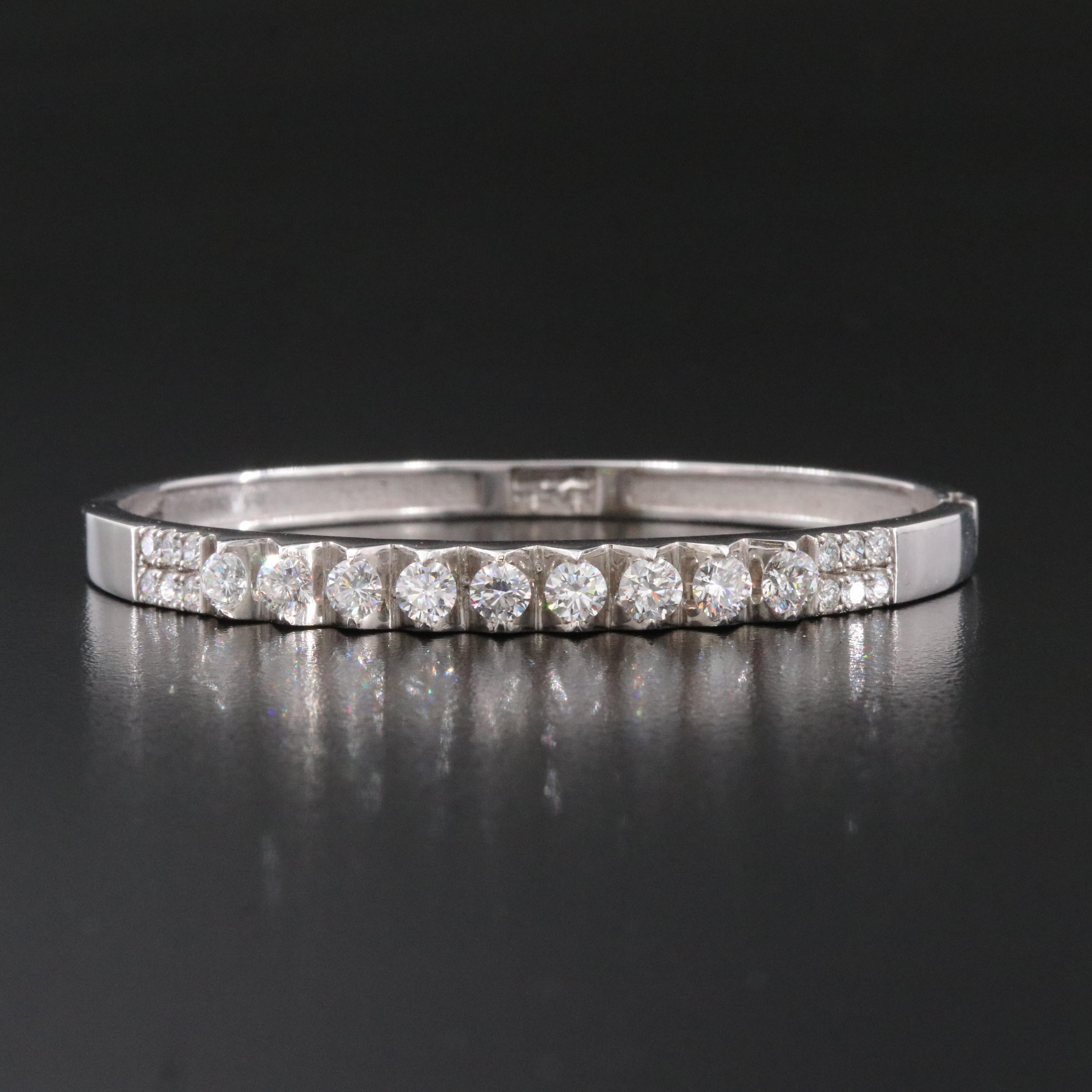 10K 3.01 CTW Lab Grown Diamond Hinged Bangle Bracelet