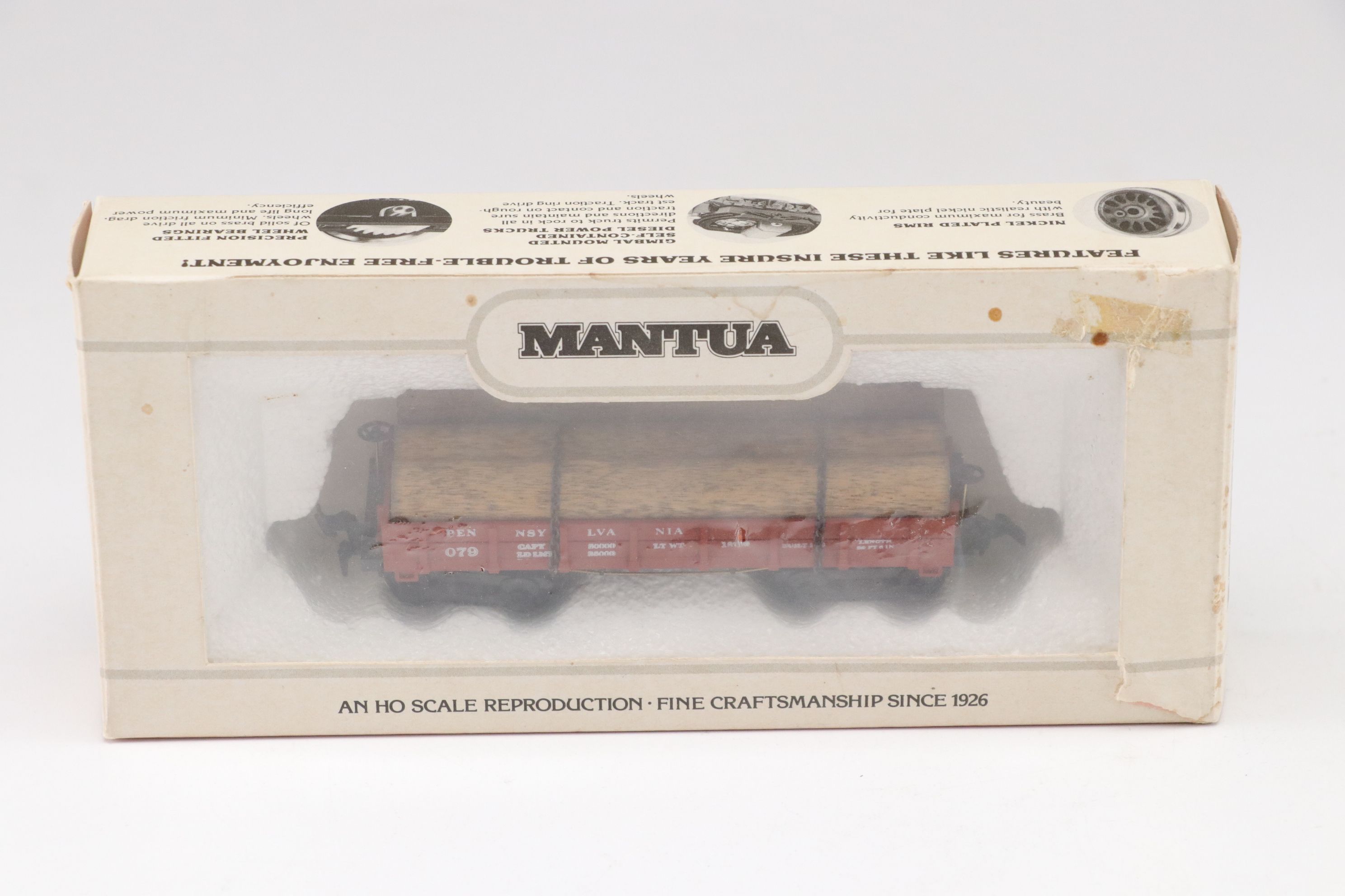 Hallmark Mounted HO Scale Lionel Pennsylvania GG-1 Locomotive with HO Scale Cars