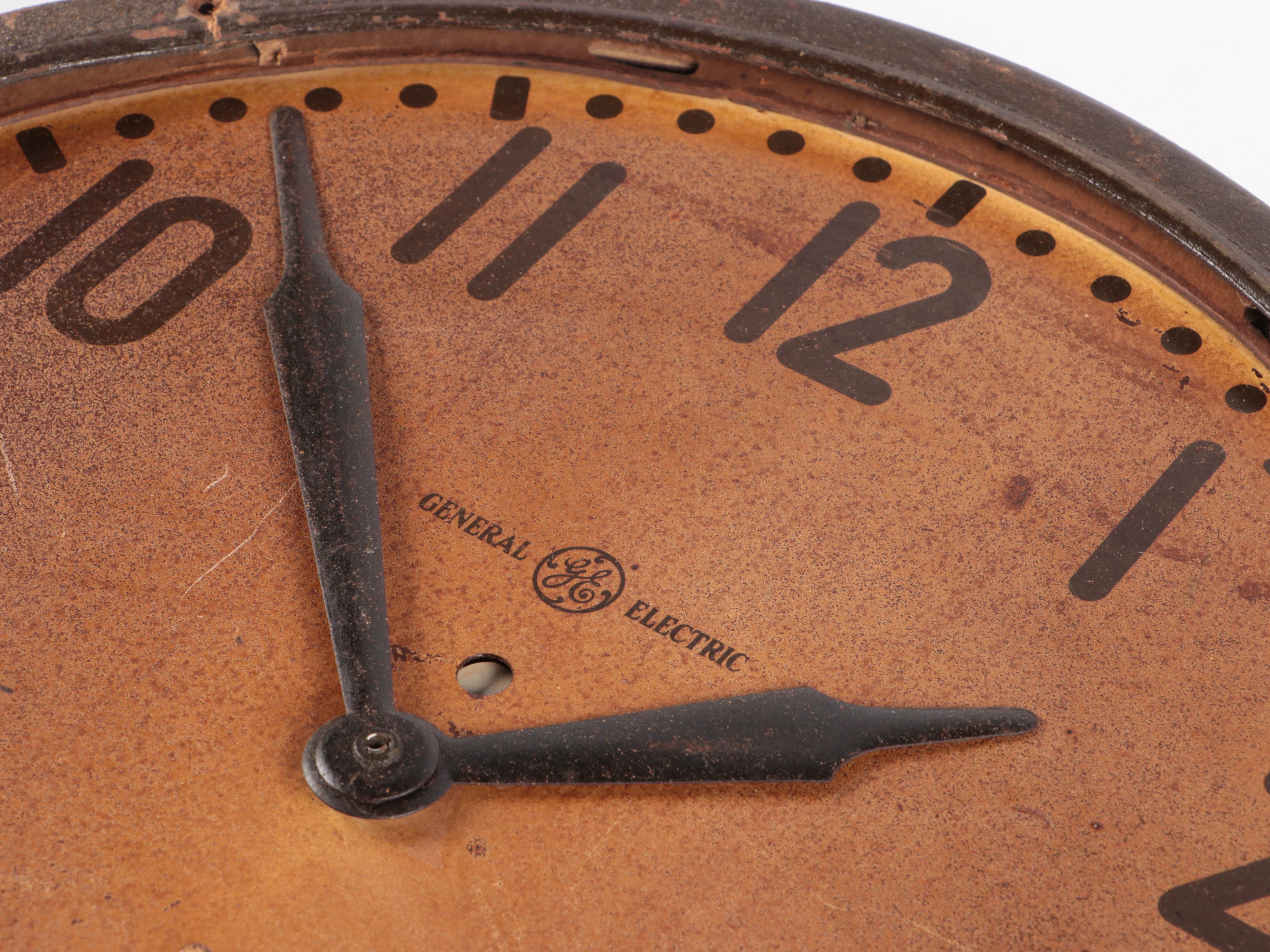 General Electric Circular Wall Clock