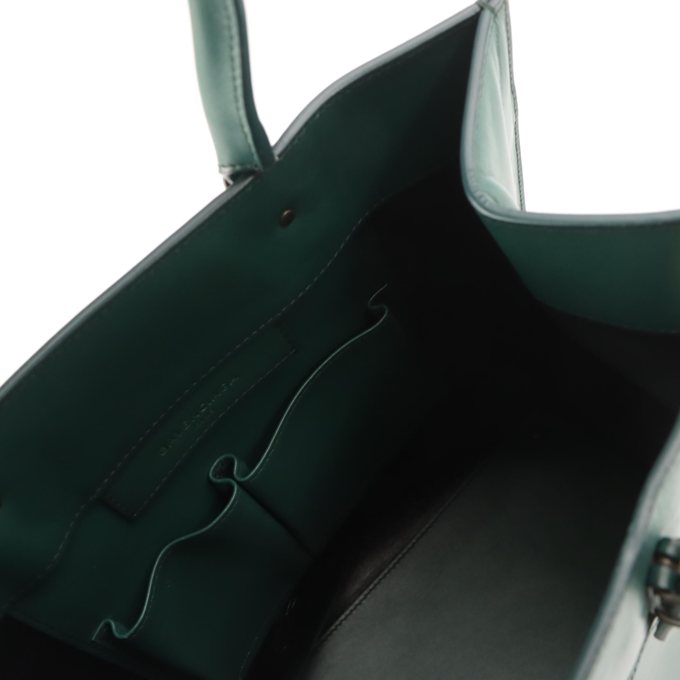 Balenciaga Medium Papier A5 Classic Studs Tote in Emerald Smooth Leather