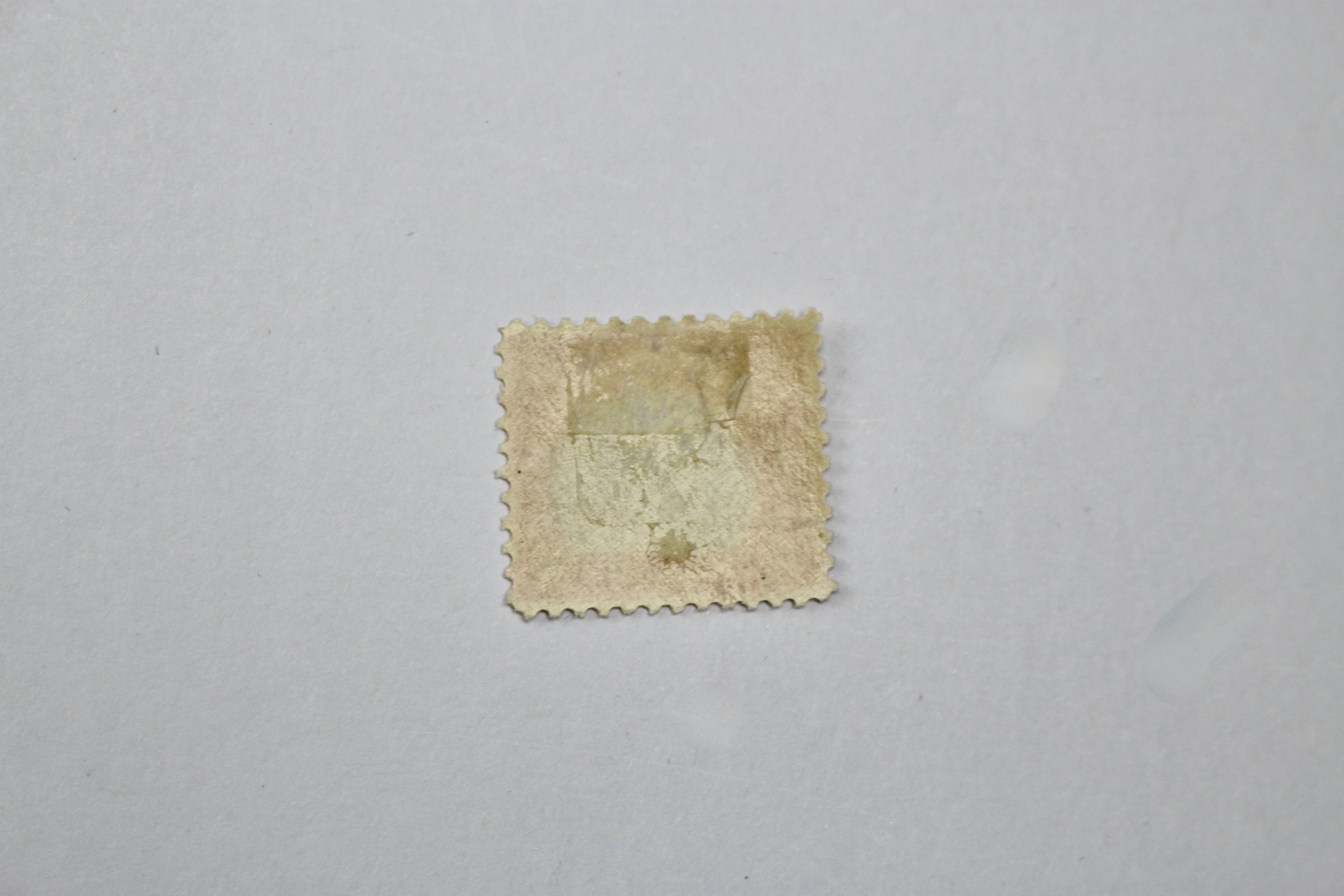 $2 Franklin Carmine & Black Mint Hinged Postage Stamp, Scott 547