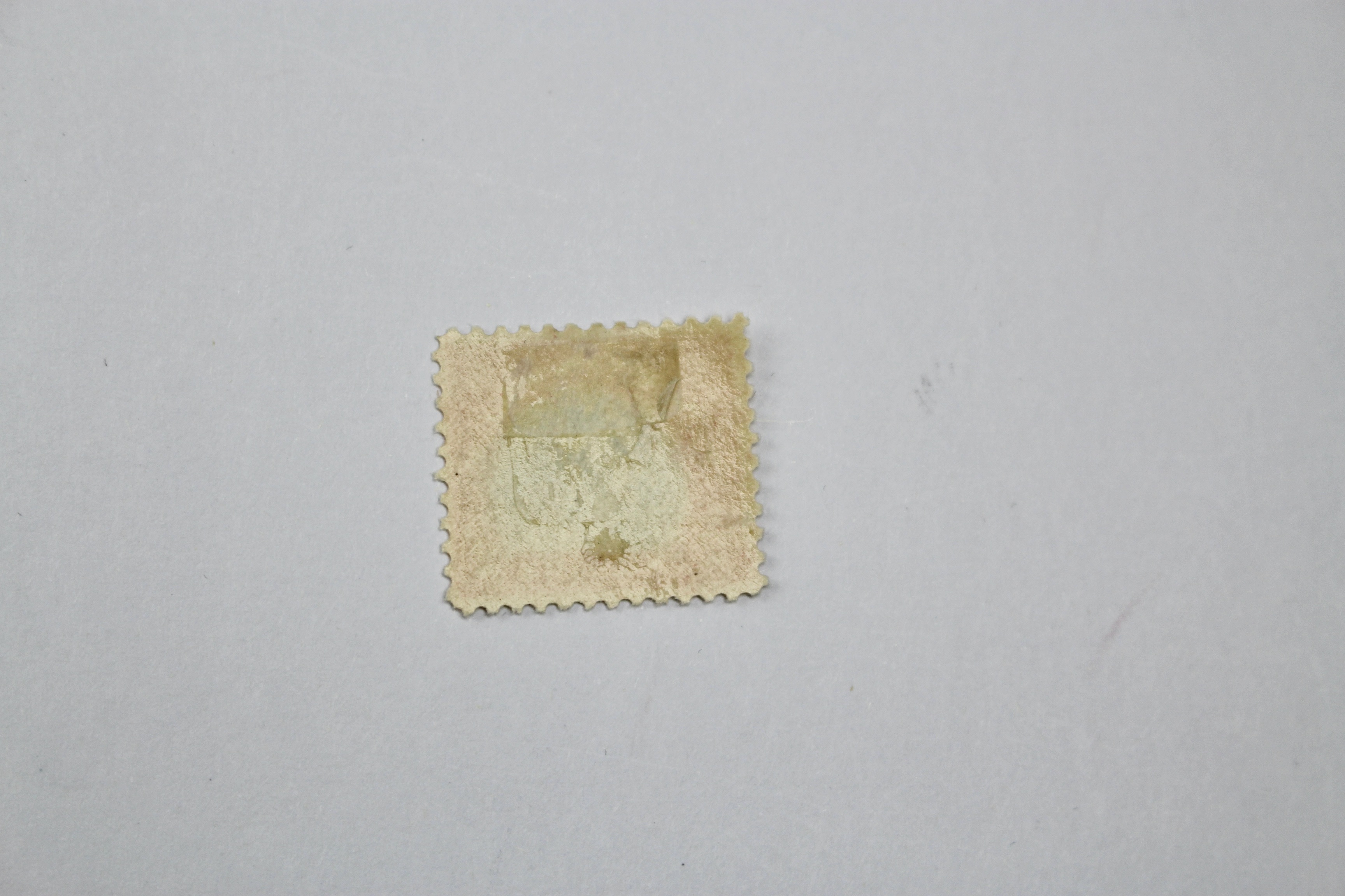 $2 Franklin Carmine & Black Mint Hinged Postage Stamp, Scott 547