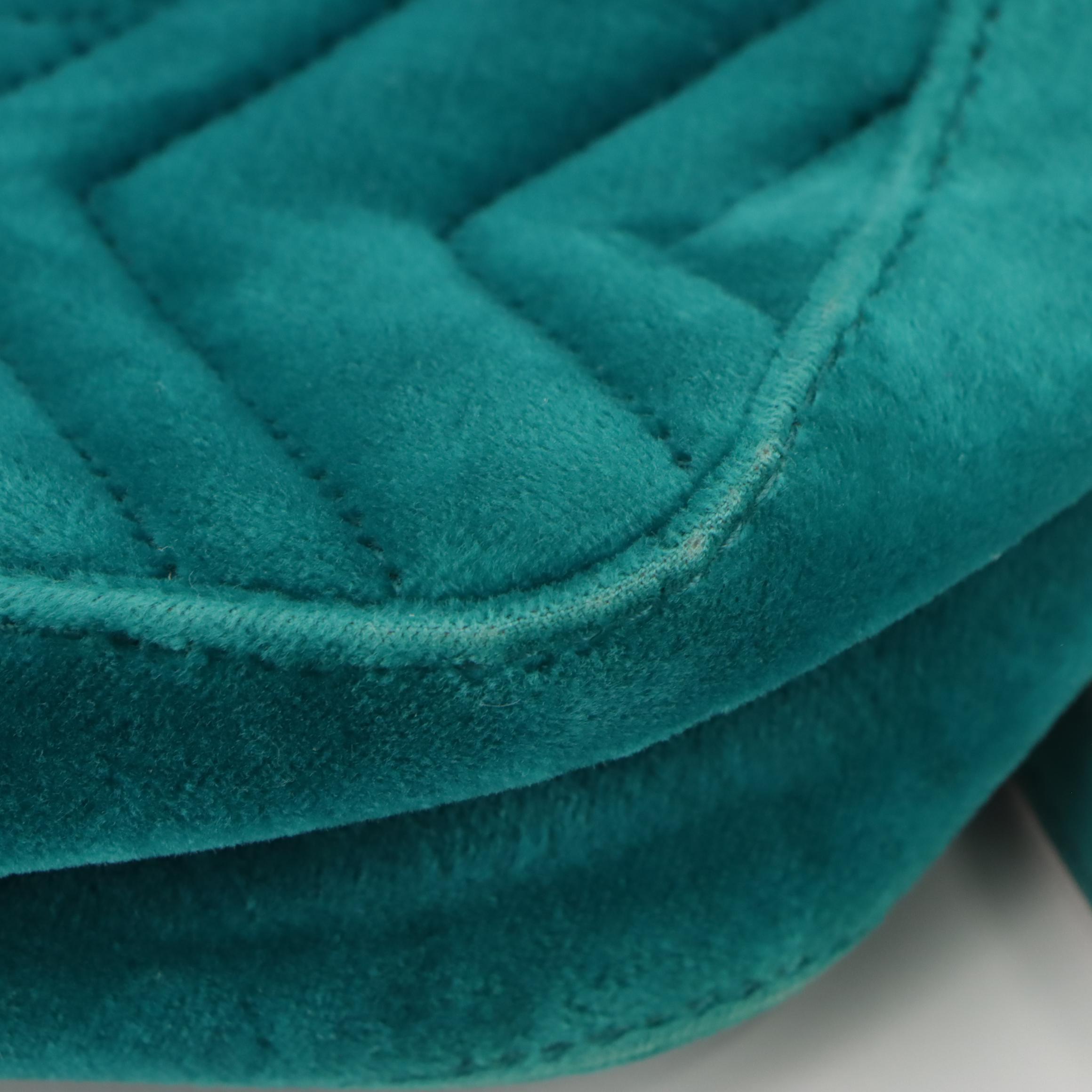 Gucci GG Marmont Flap Crossbody Chain Bag in Teal Blue Matelassé Chevron Velvet