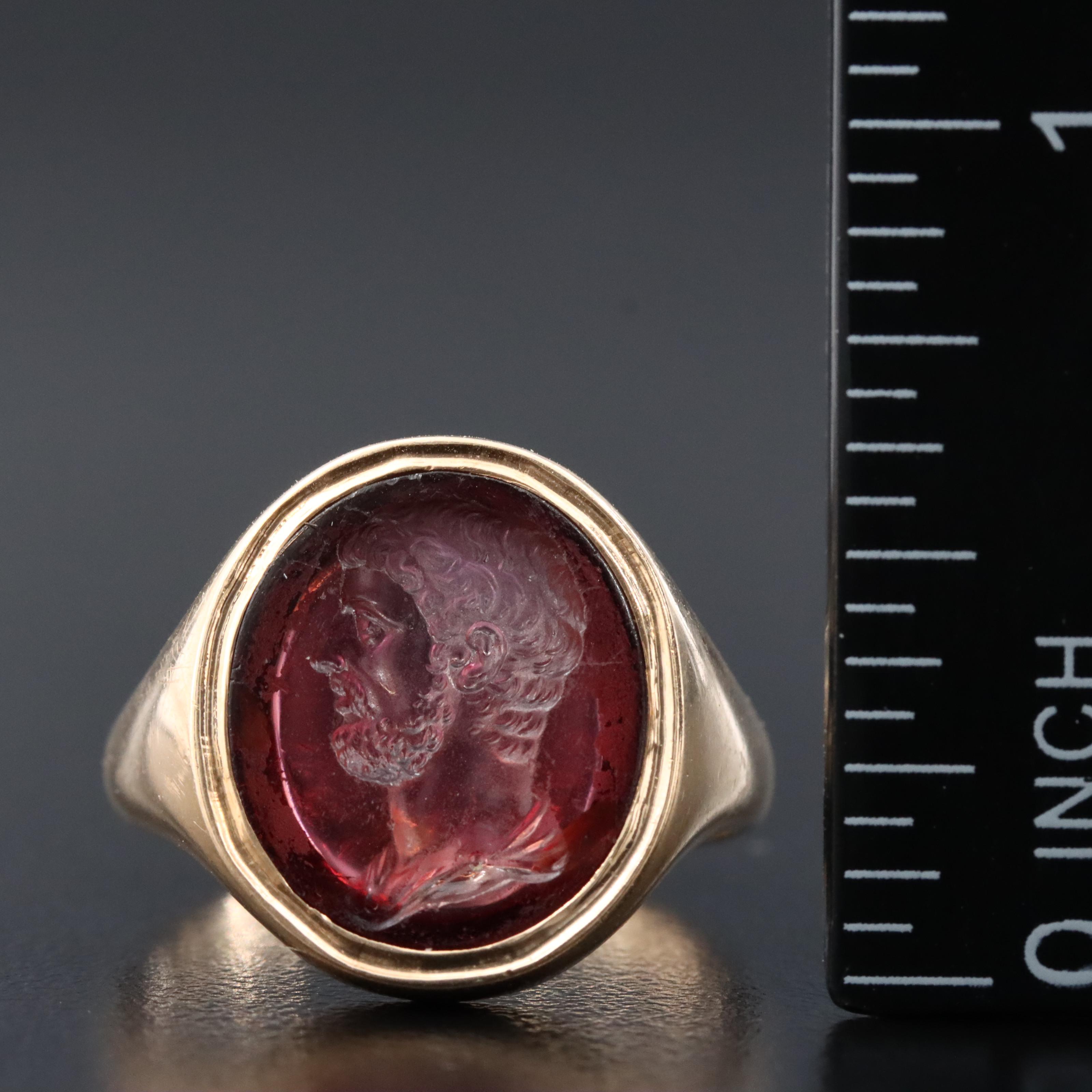 Antique 14K Garnet Intaglio Ring