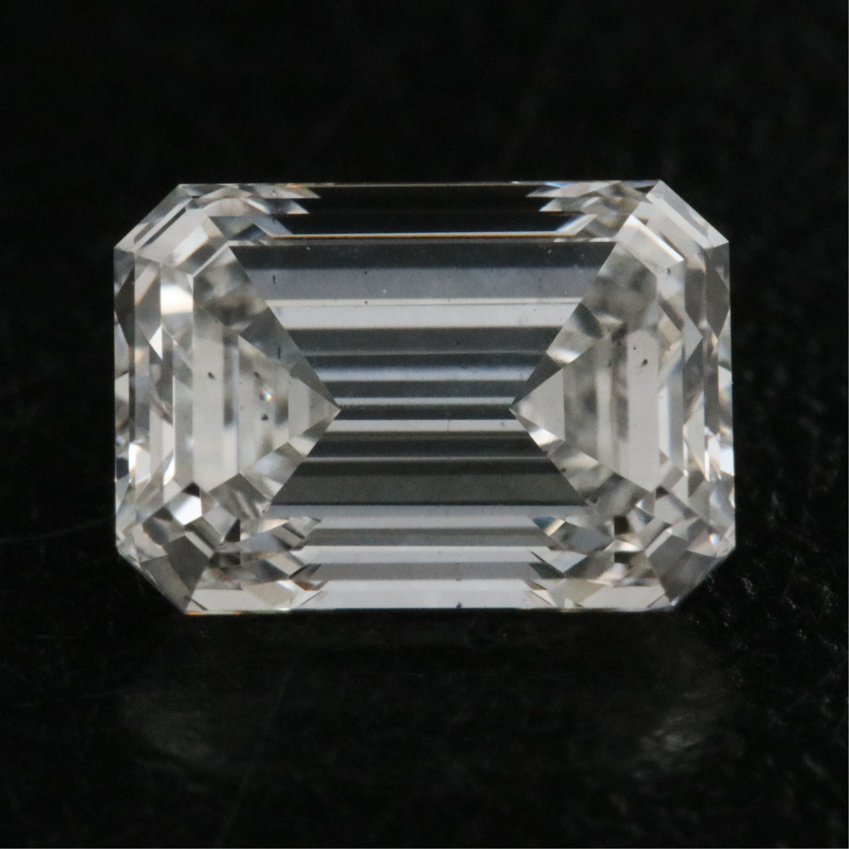Loose 1.36 CT Lab Grown Diamond with IGI Report