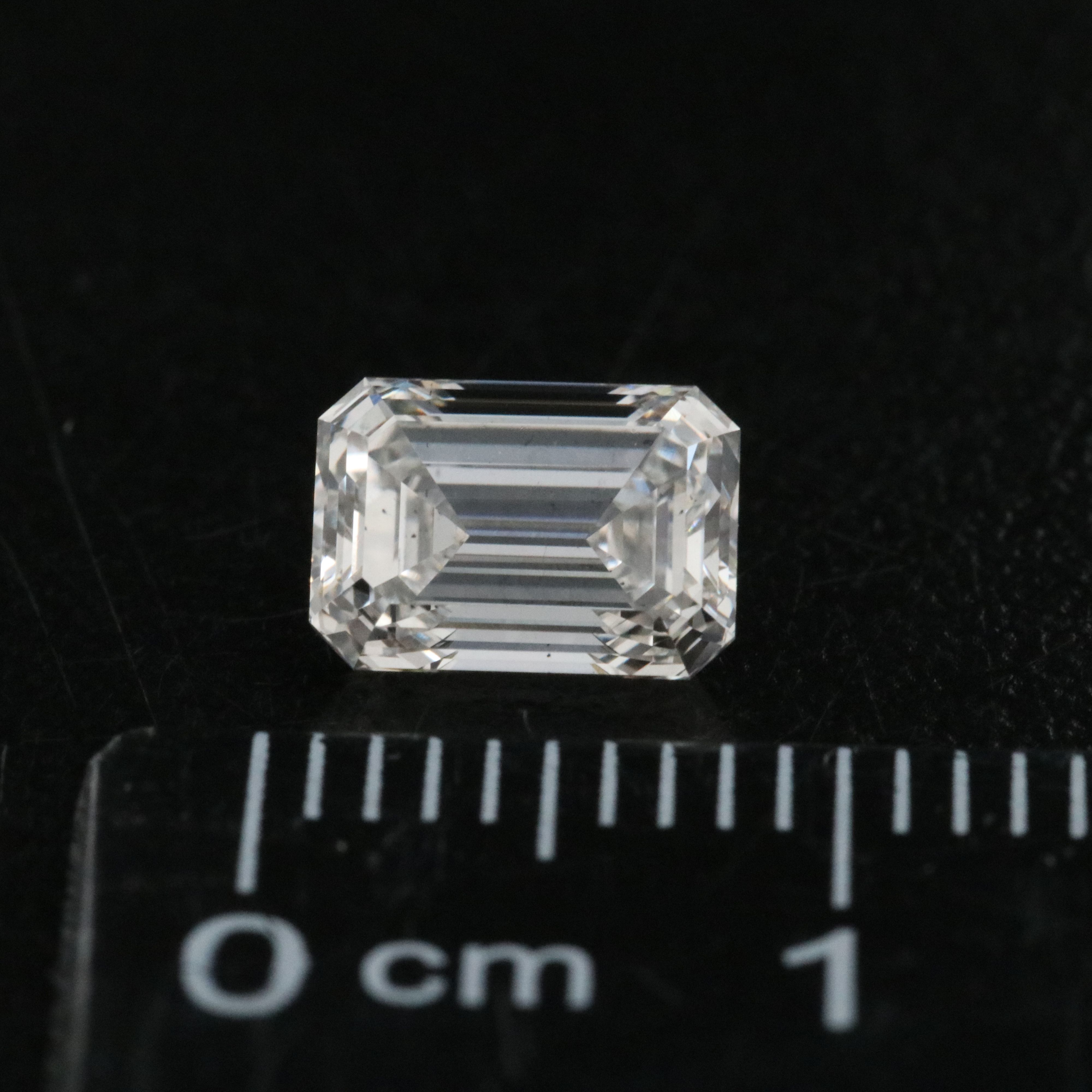Loose 1.36 CT Lab Grown Diamond with IGI Report