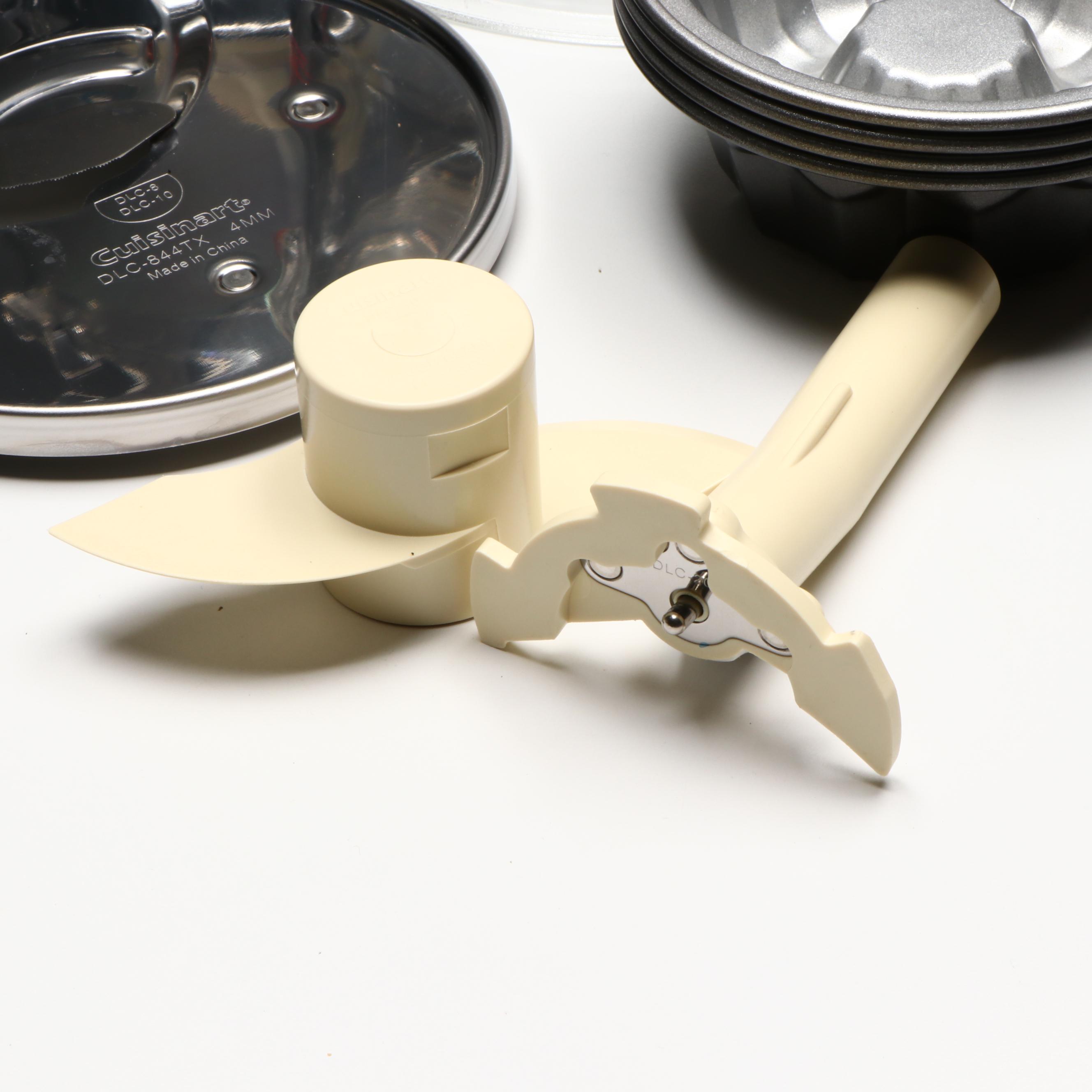 Cuisinart Food Processor with Pyrex Measuring Cup and Other Kitchen Gadgets