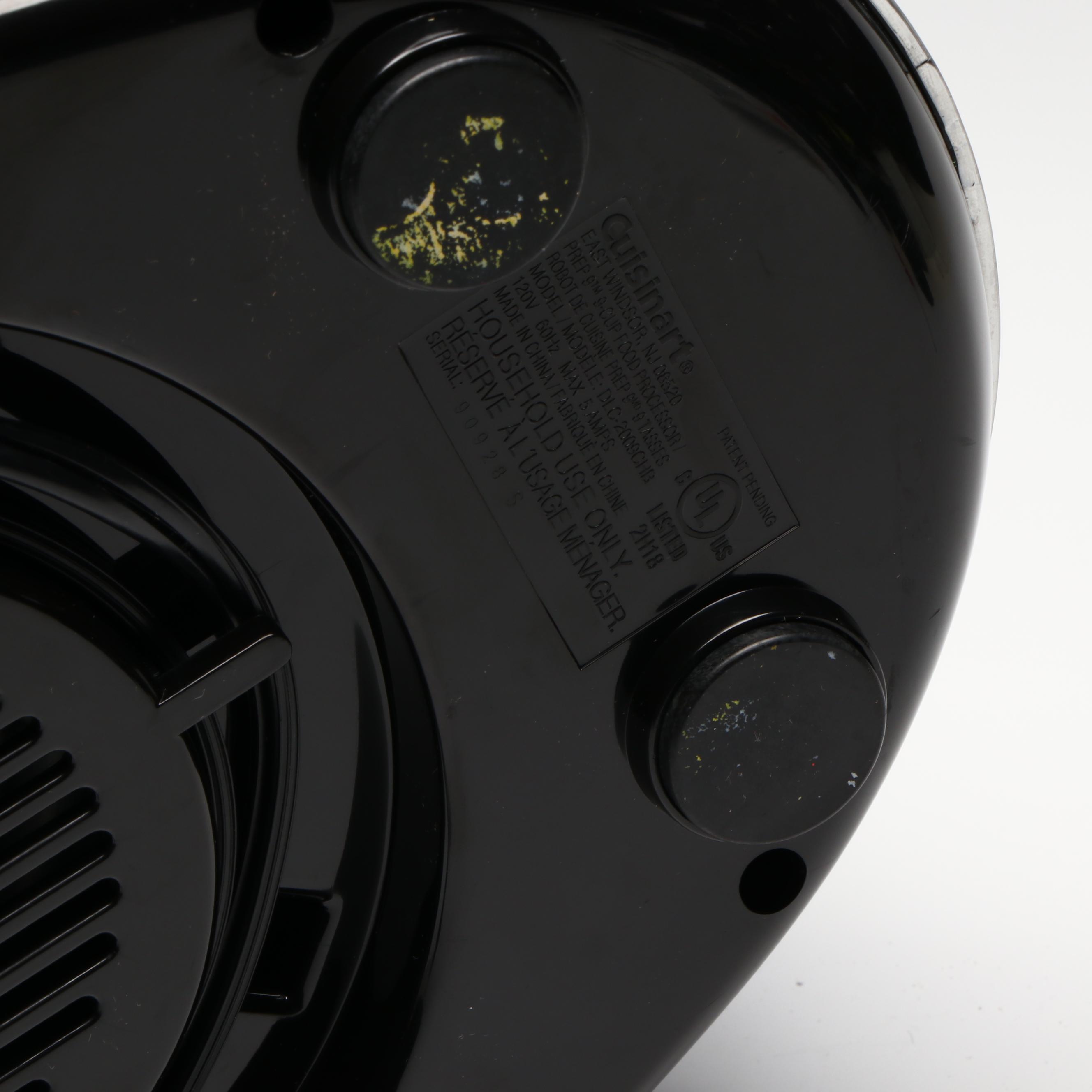 Cuisinart Food Processor with Pyrex Measuring Cup and Other Kitchen Gadgets