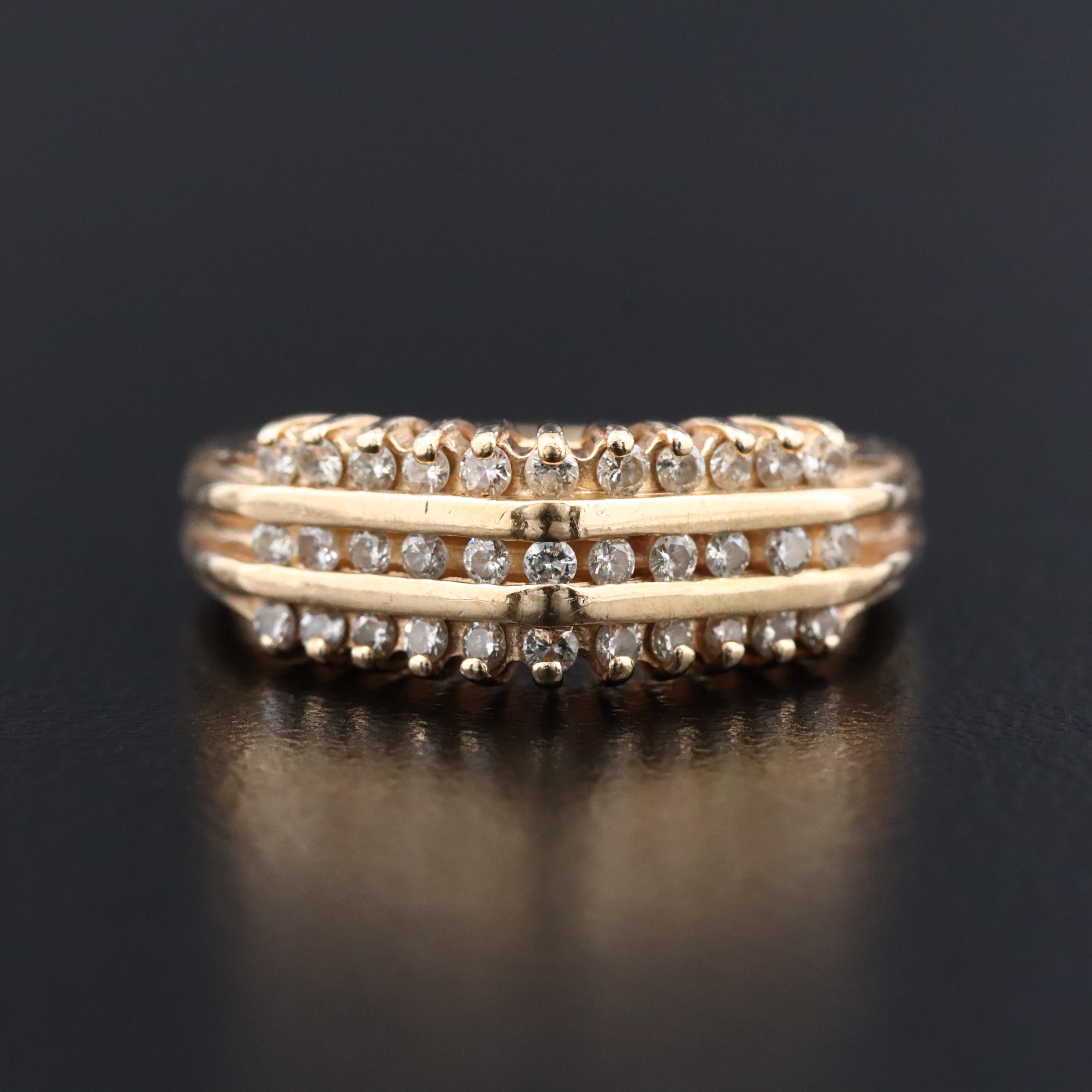 14K 0.28 CTW Diamond Pyramid Ring