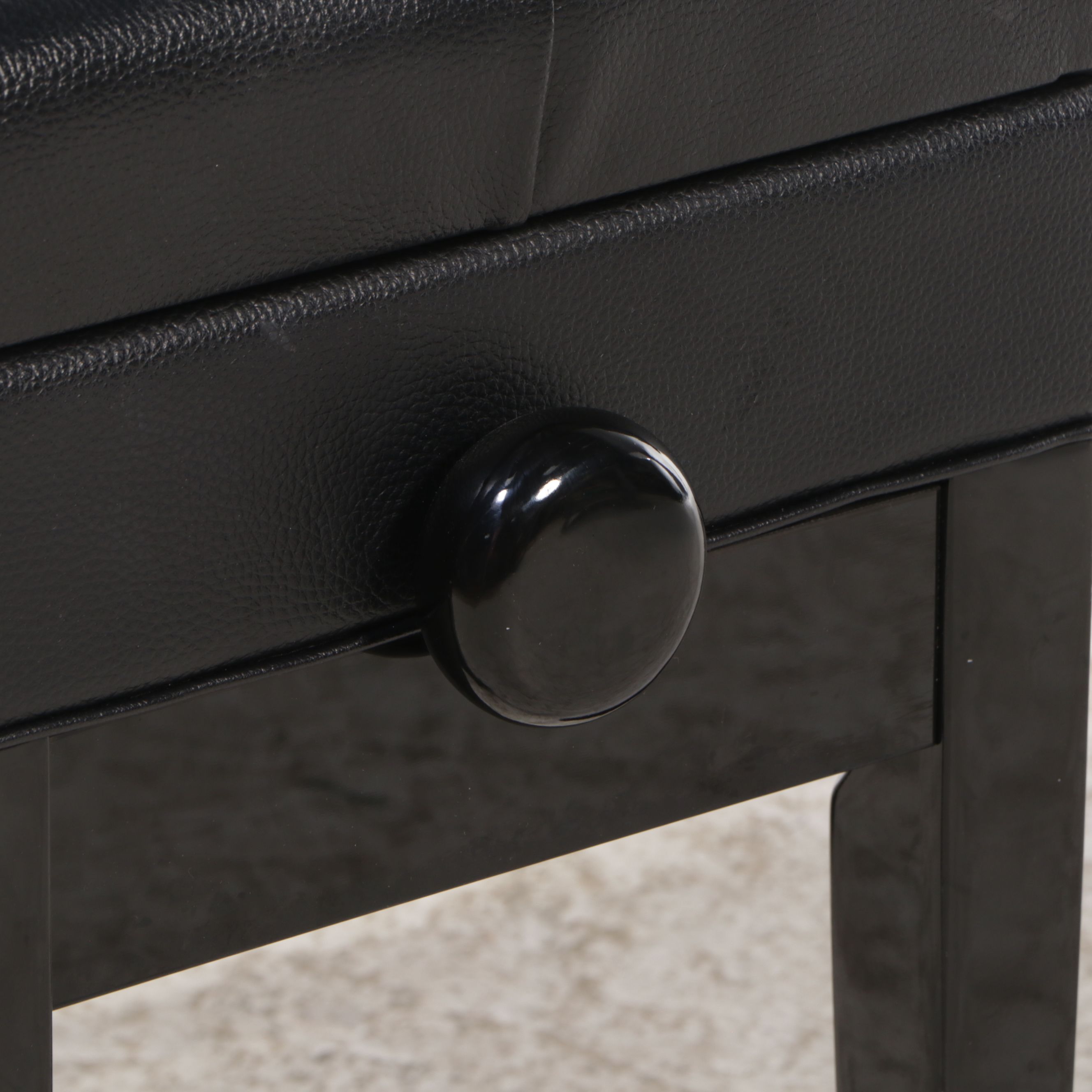 CPS Padded Lacquered Wood and Tufted Piano Bench with Storage