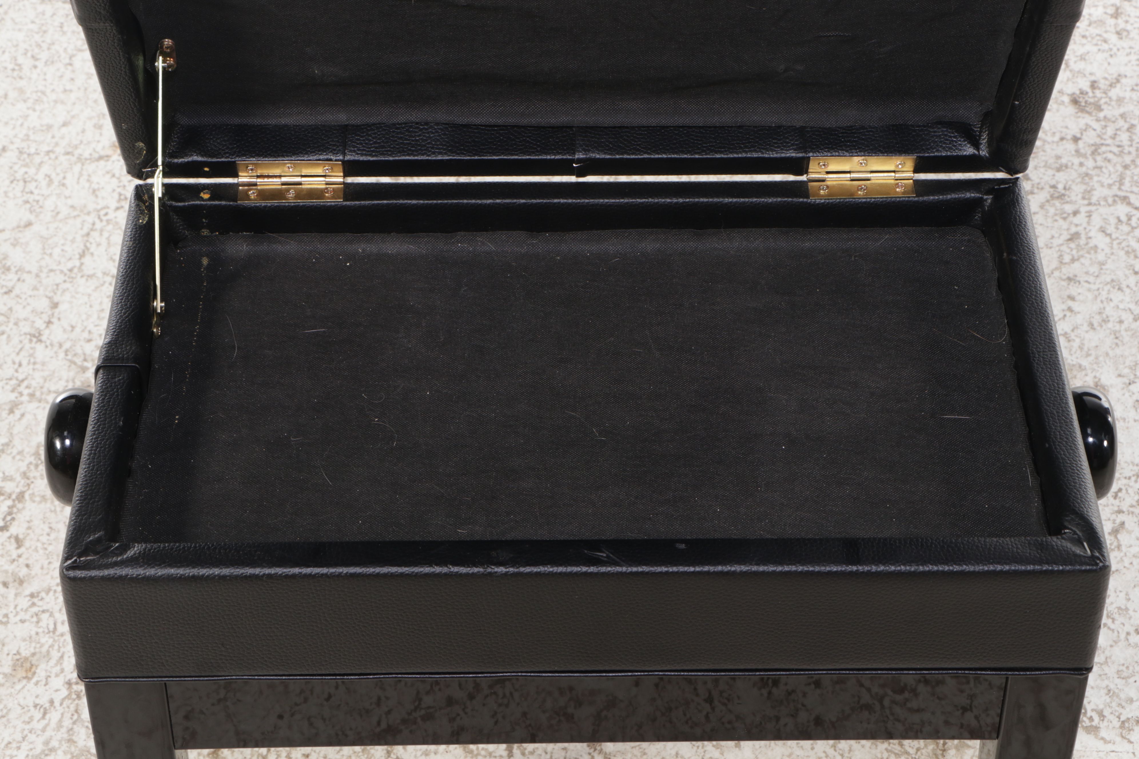 CPS Padded Lacquered Wood and Tufted Piano Bench with Storage