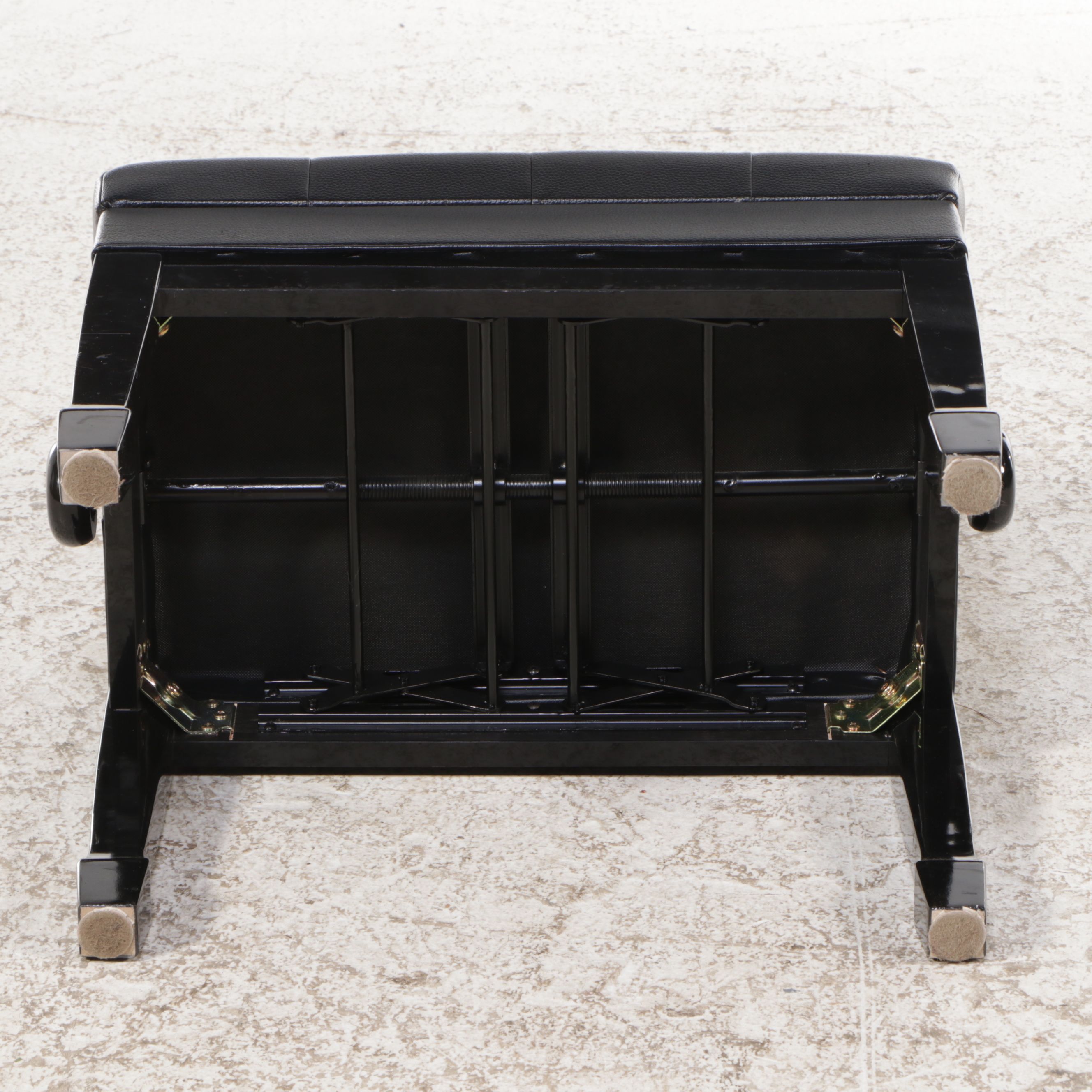 CPS Padded Lacquered Wood and Tufted Piano Bench with Storage