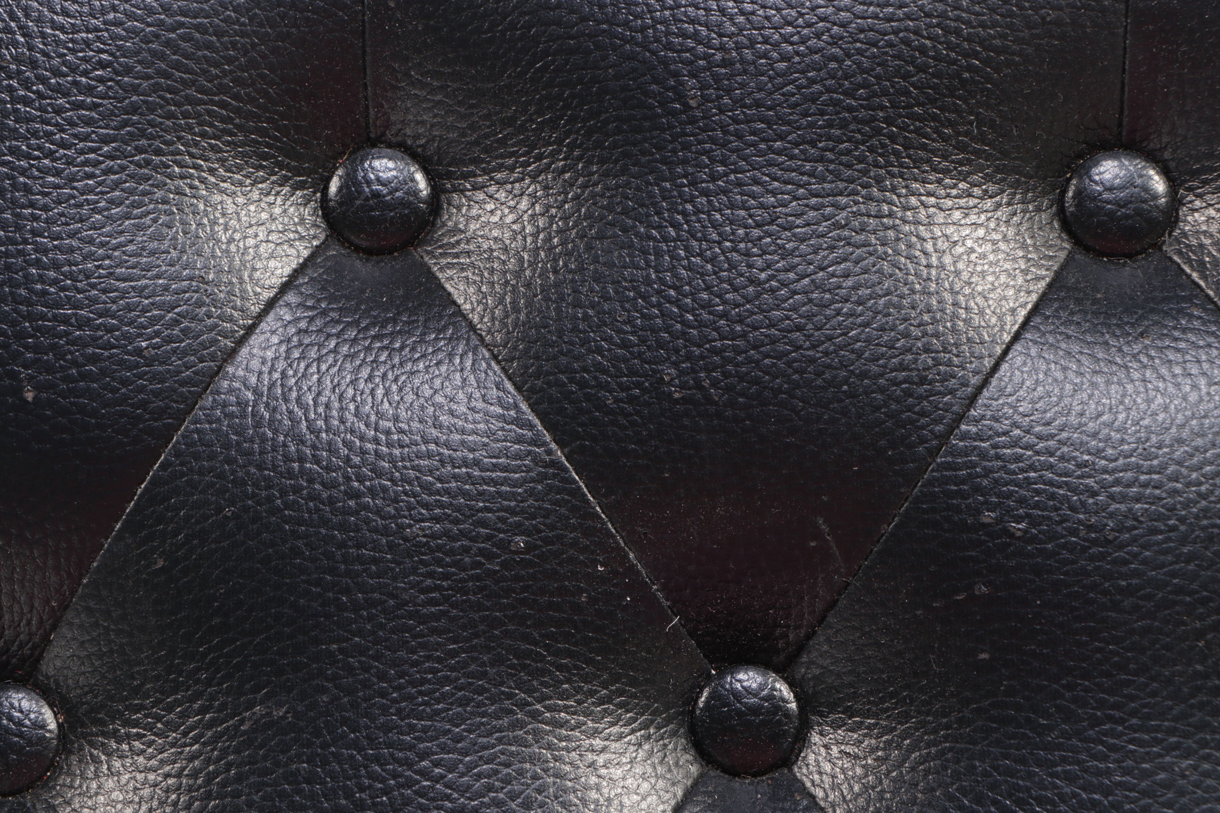 CPS Padded Lacquered Wood and Tufted Piano Bench with Storage