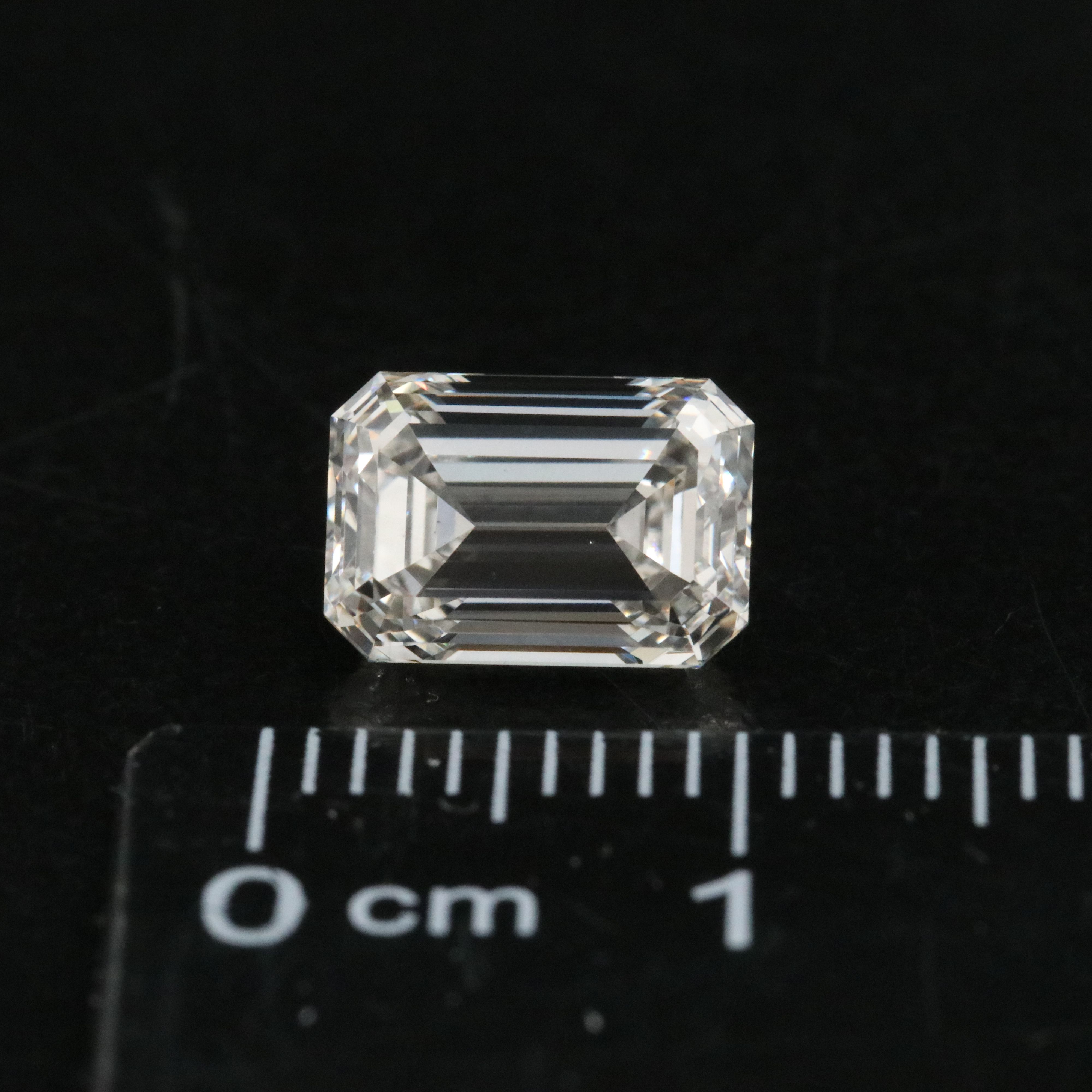 Loose 2.50 CT Lab Grown Diamond with IGI Report