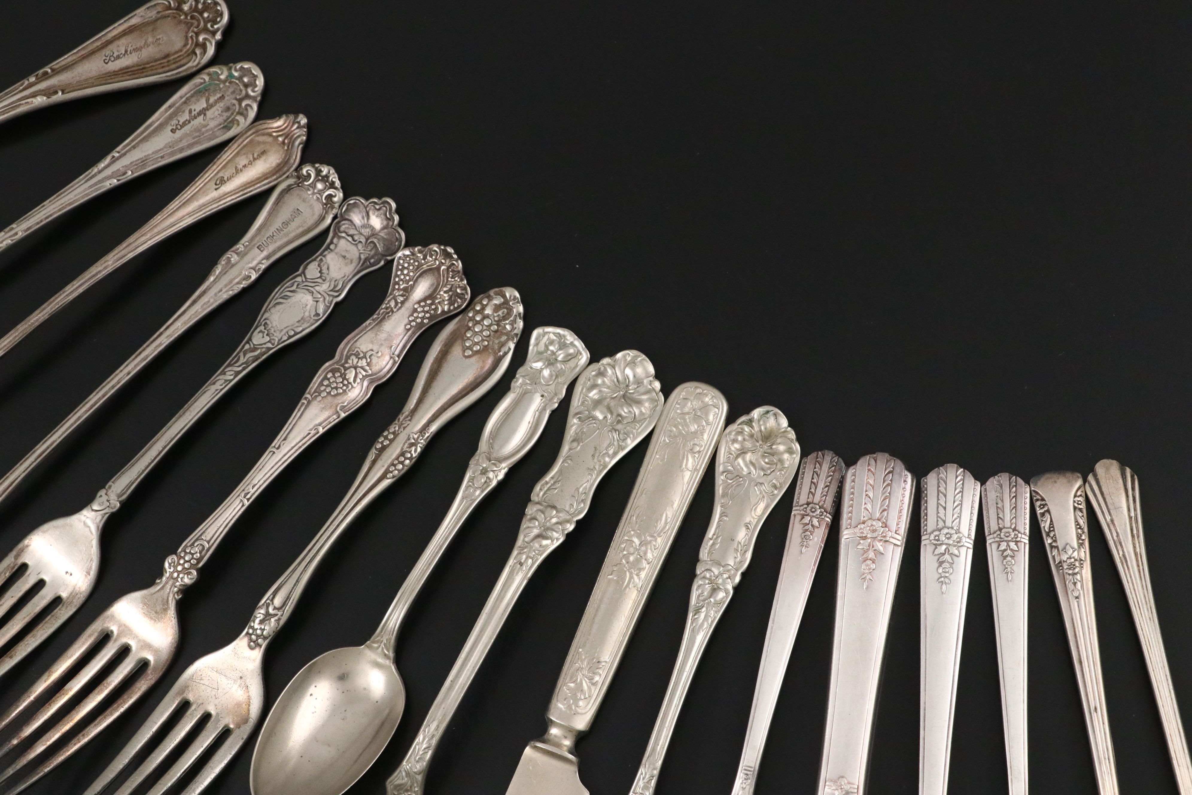 Oneida "Everlasting" with Other Silver Plate Flatware, Mid to Late 20th Century