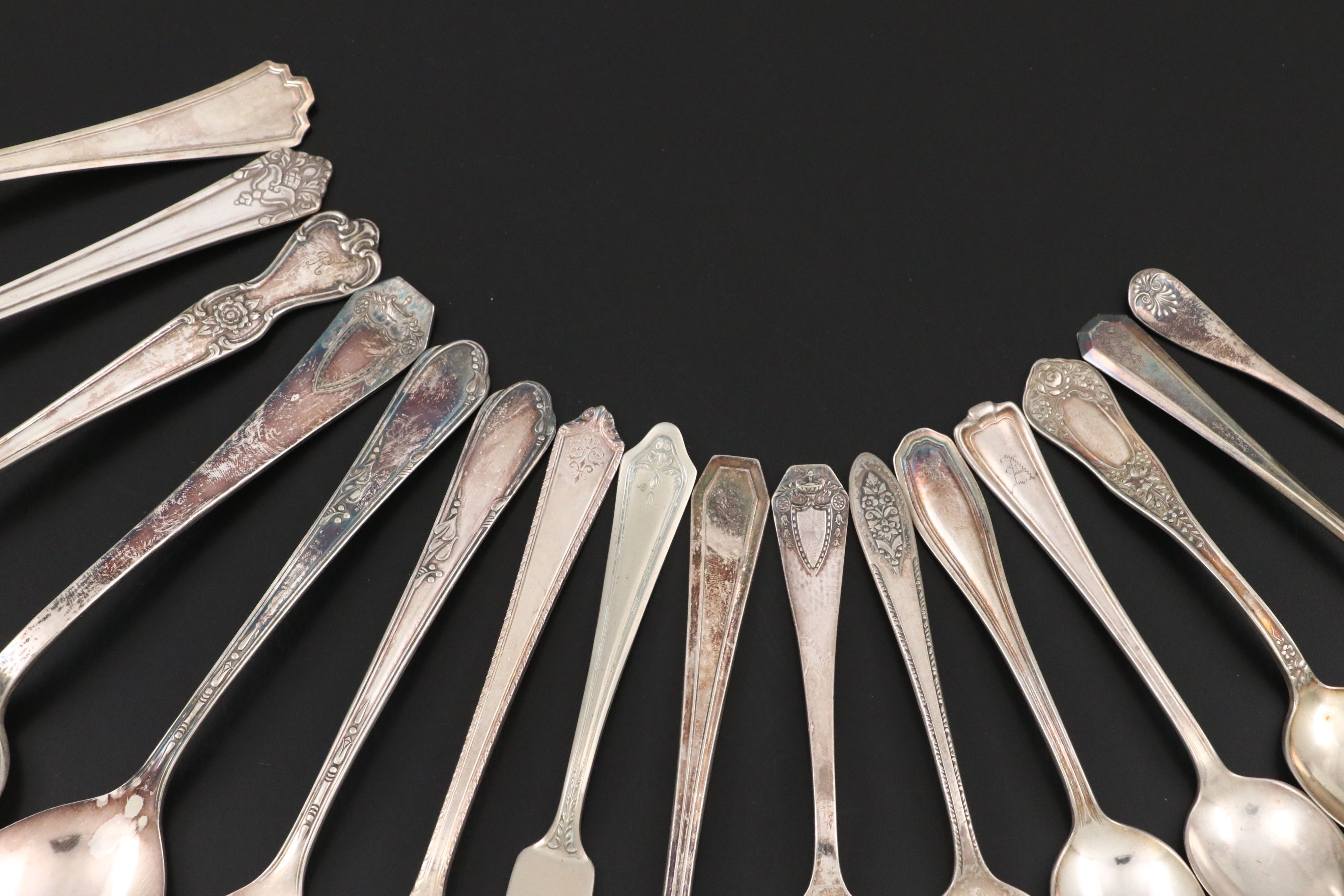 Oneida "Everlasting" with Other Silver Plate Flatware, Mid to Late 20th Century