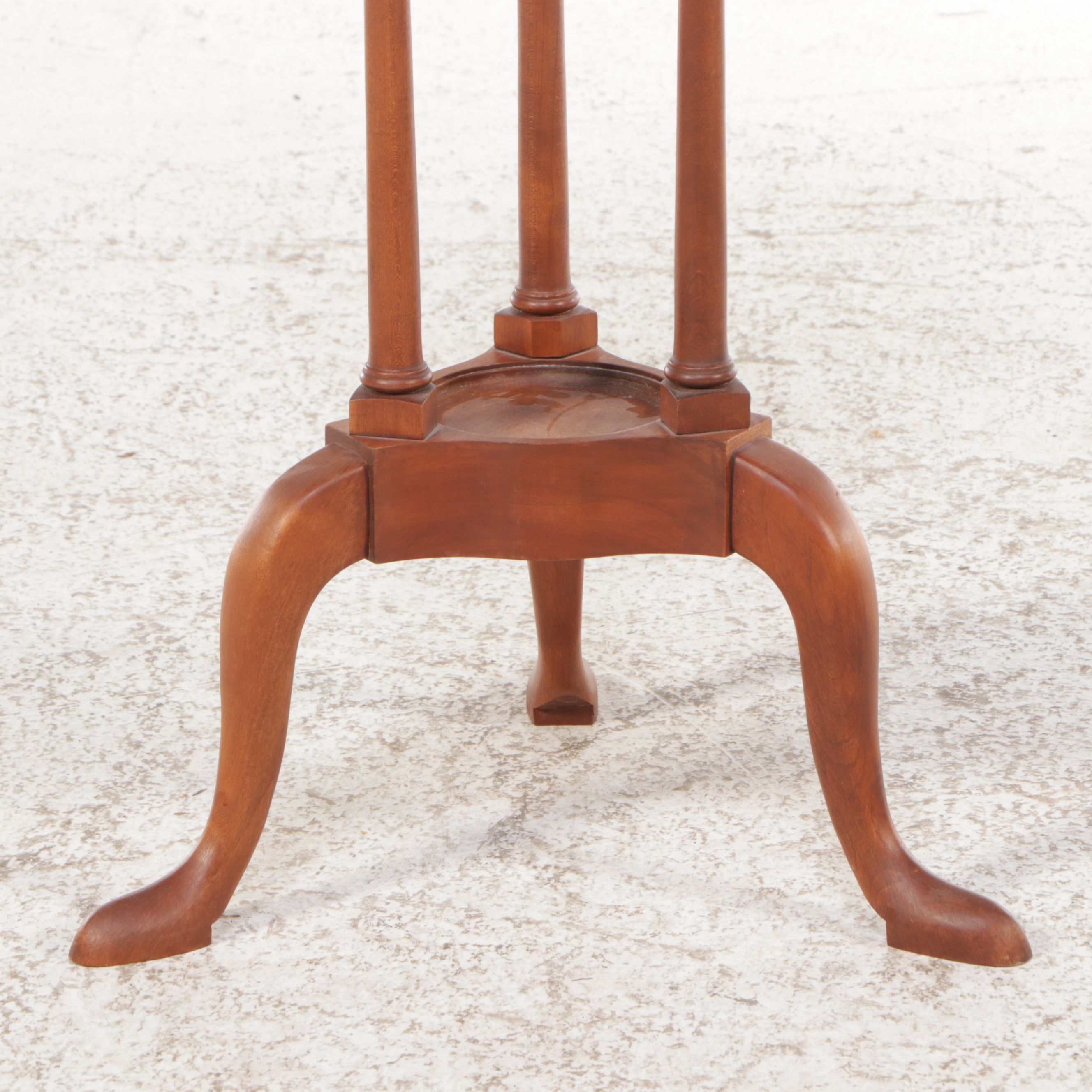 The Bartley Collection George II Style Wash Stand