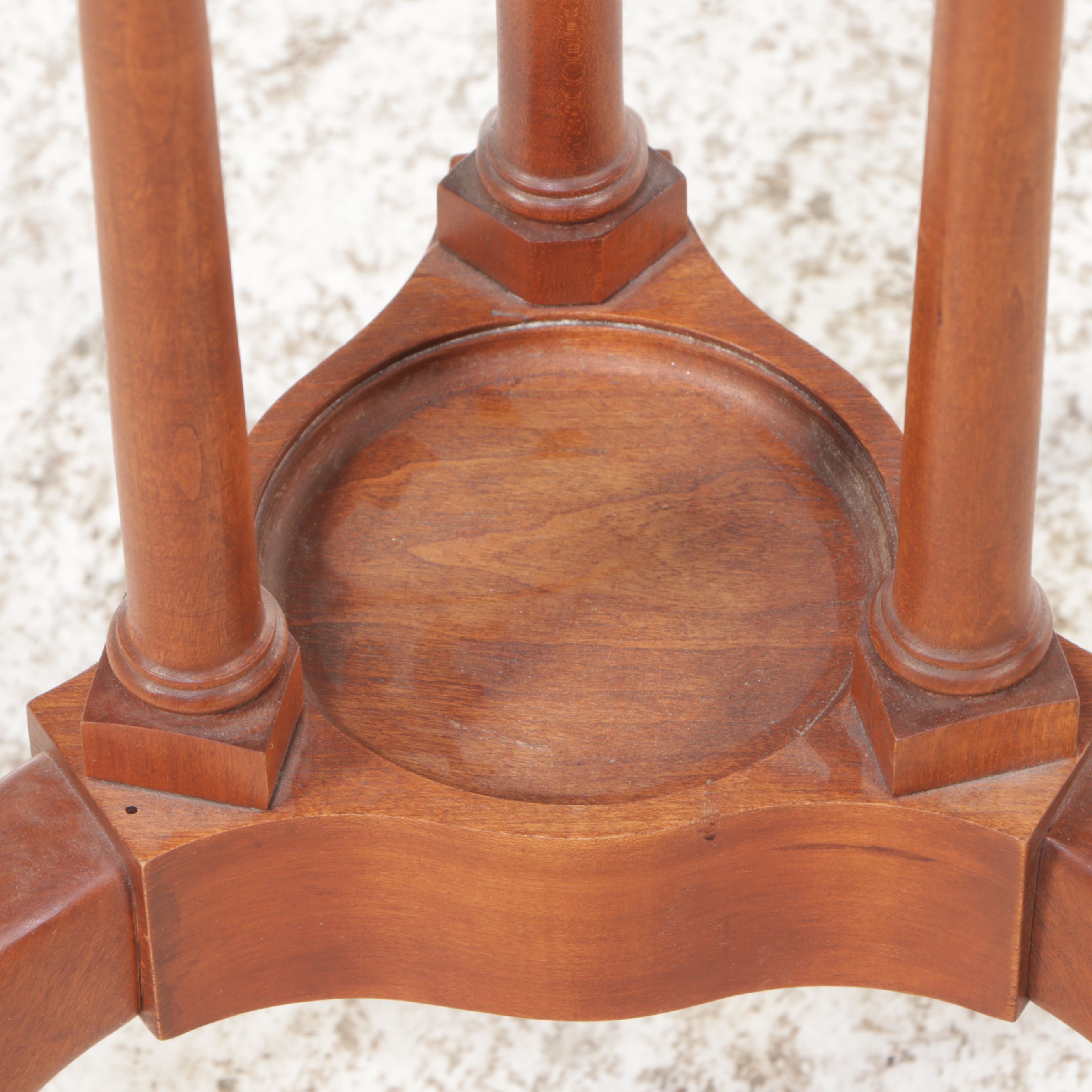 The Bartley Collection George II Style Wash Stand