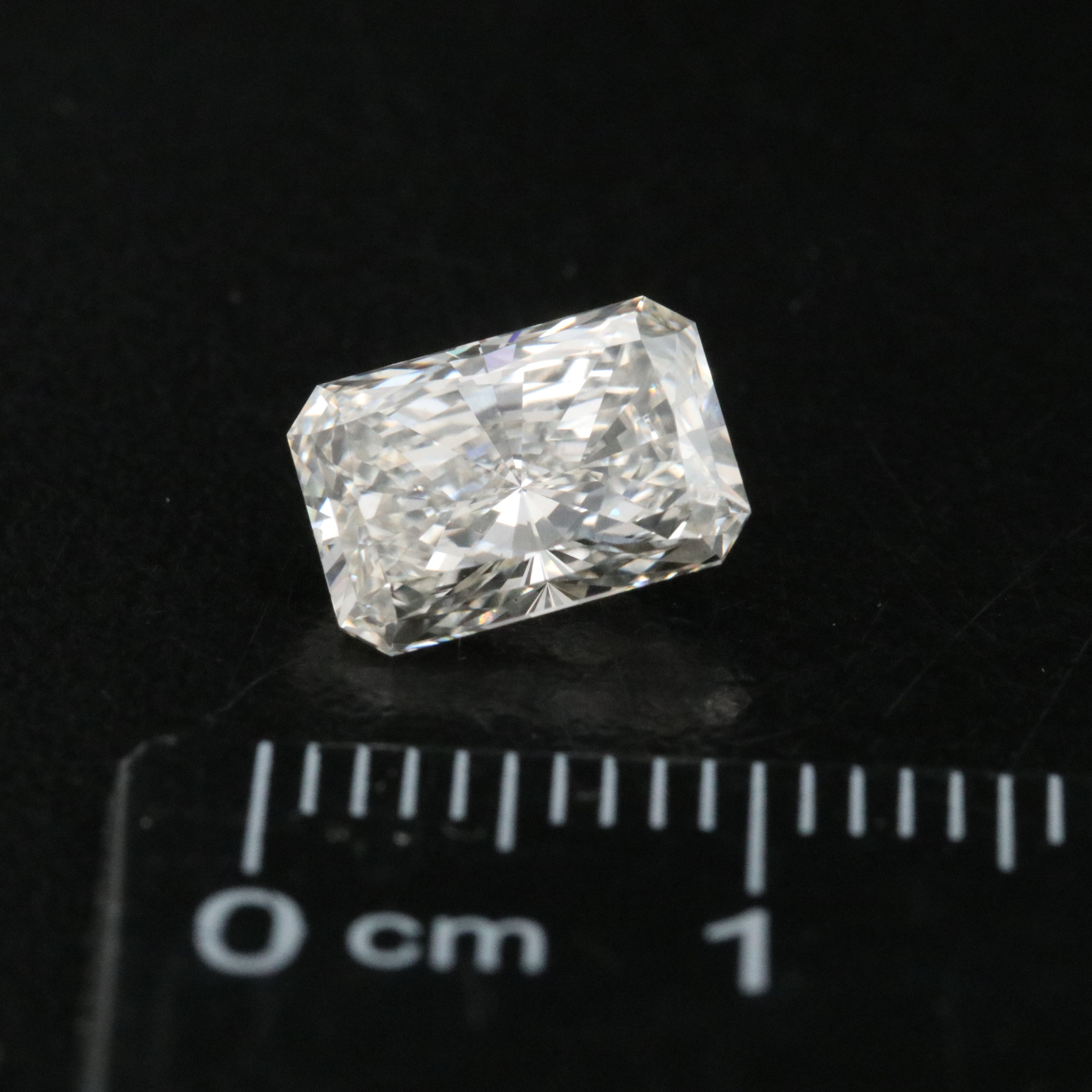 Loose 1.91 CT Lab Grown Diamond with IGI Report