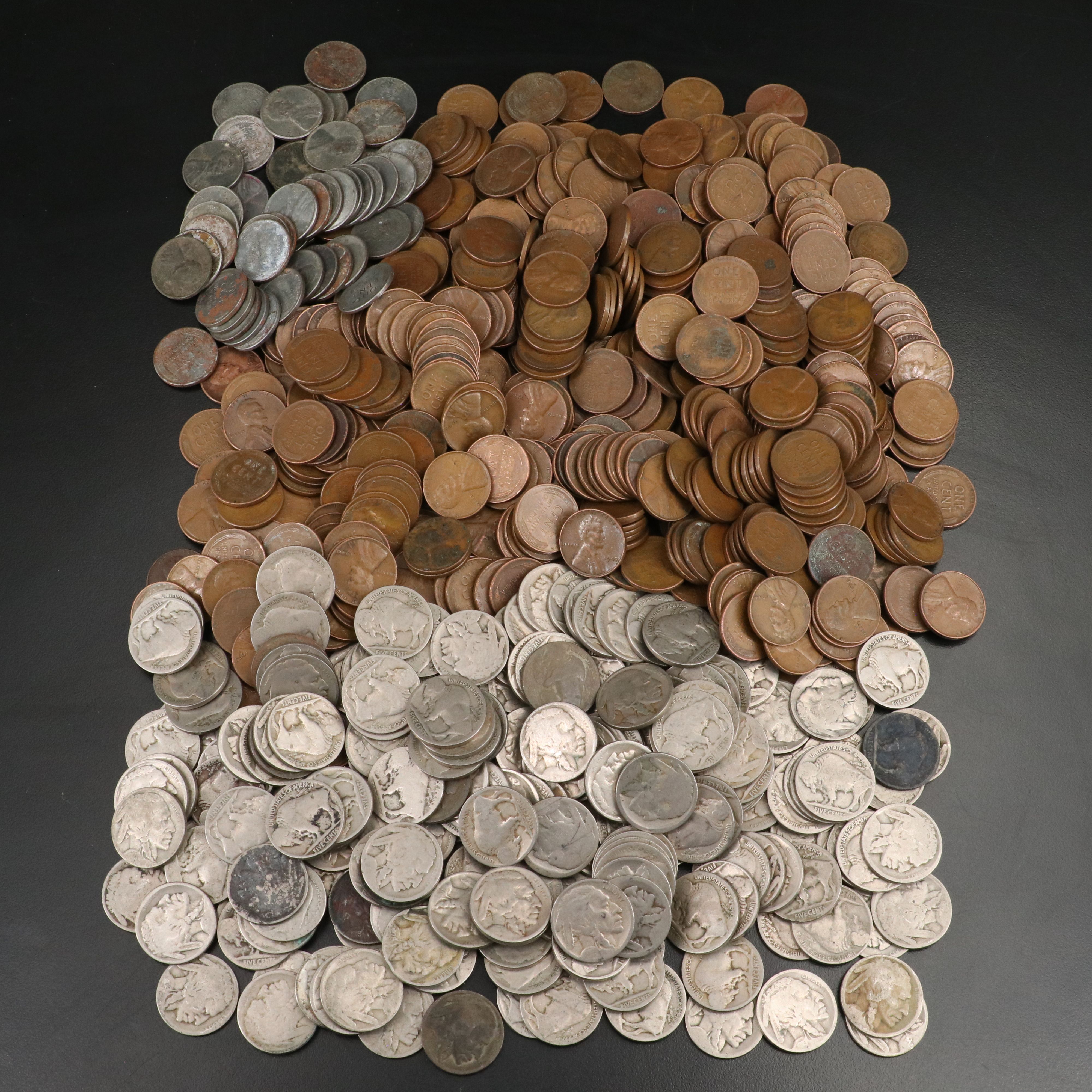 Collection of 800 Wheat Cents and Buffalo Nickels