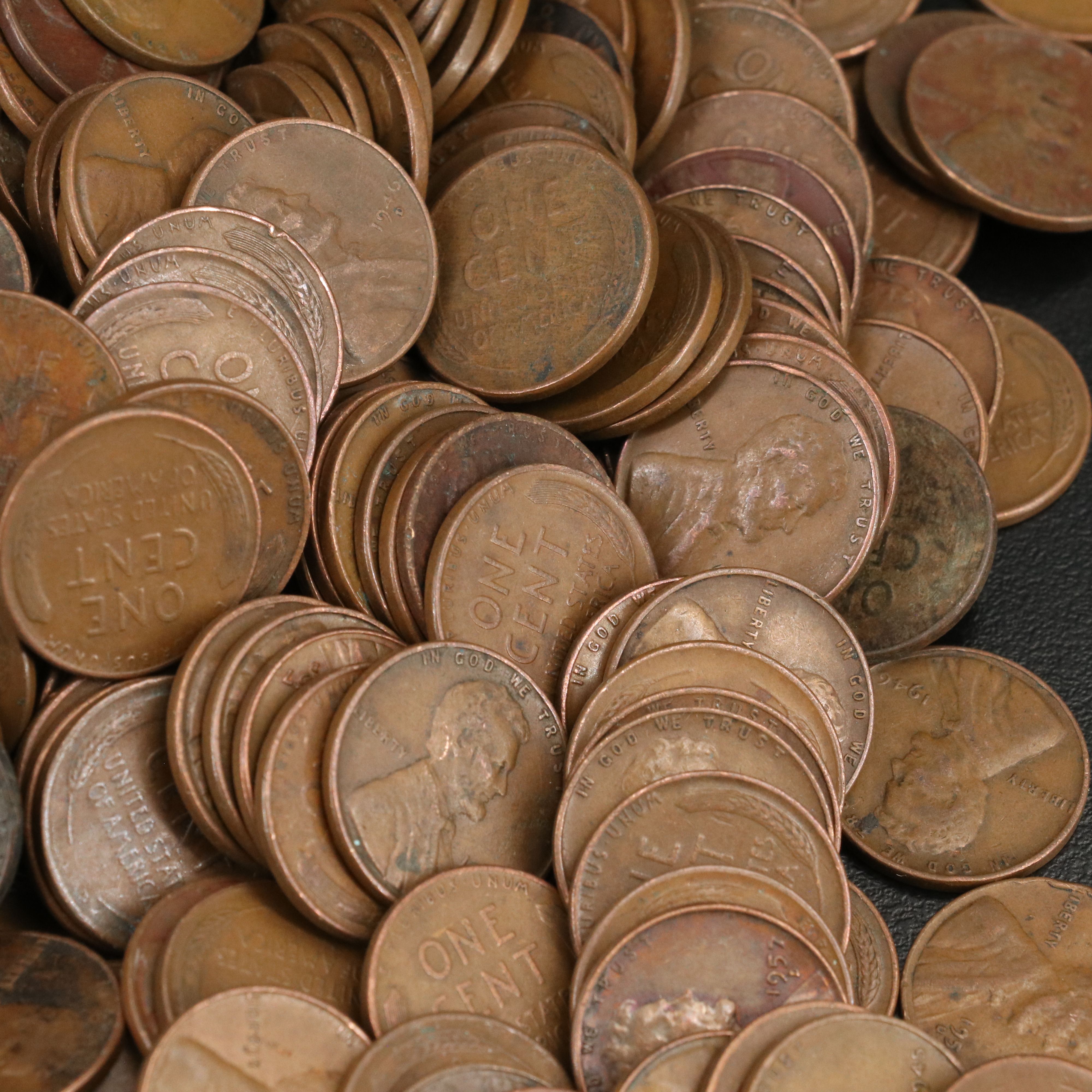 Collection of 800 Wheat Cents and Buffalo Nickels